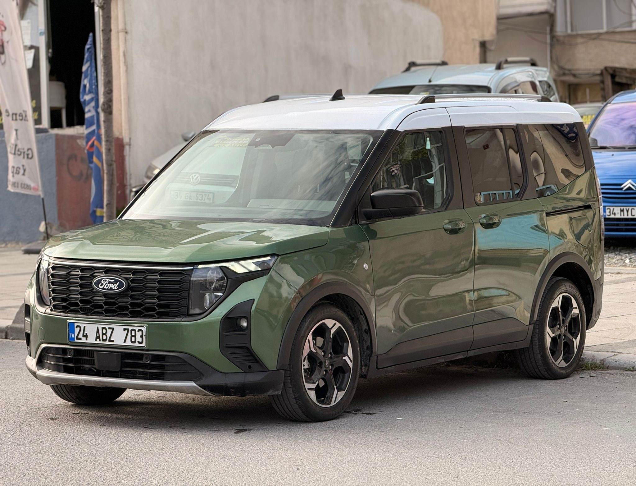 2025 MODEL FULL PAKET FORD COURİER KM 17.BİNDE HASAR KAYITLI UYGUN FİY
