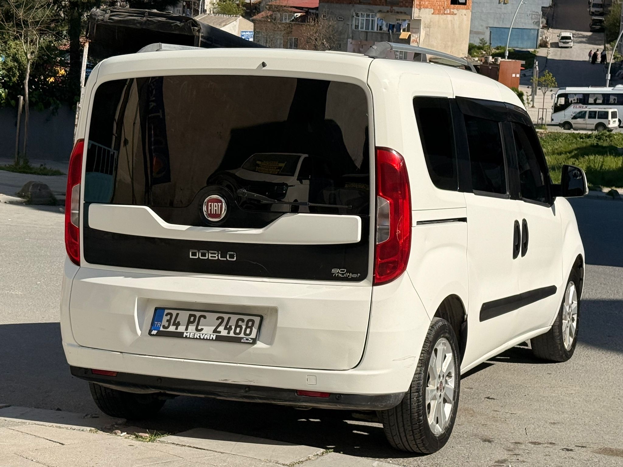 2015 MODEL HATASIZ BOYASIZ 1.3 SAFELİNE DOBLO