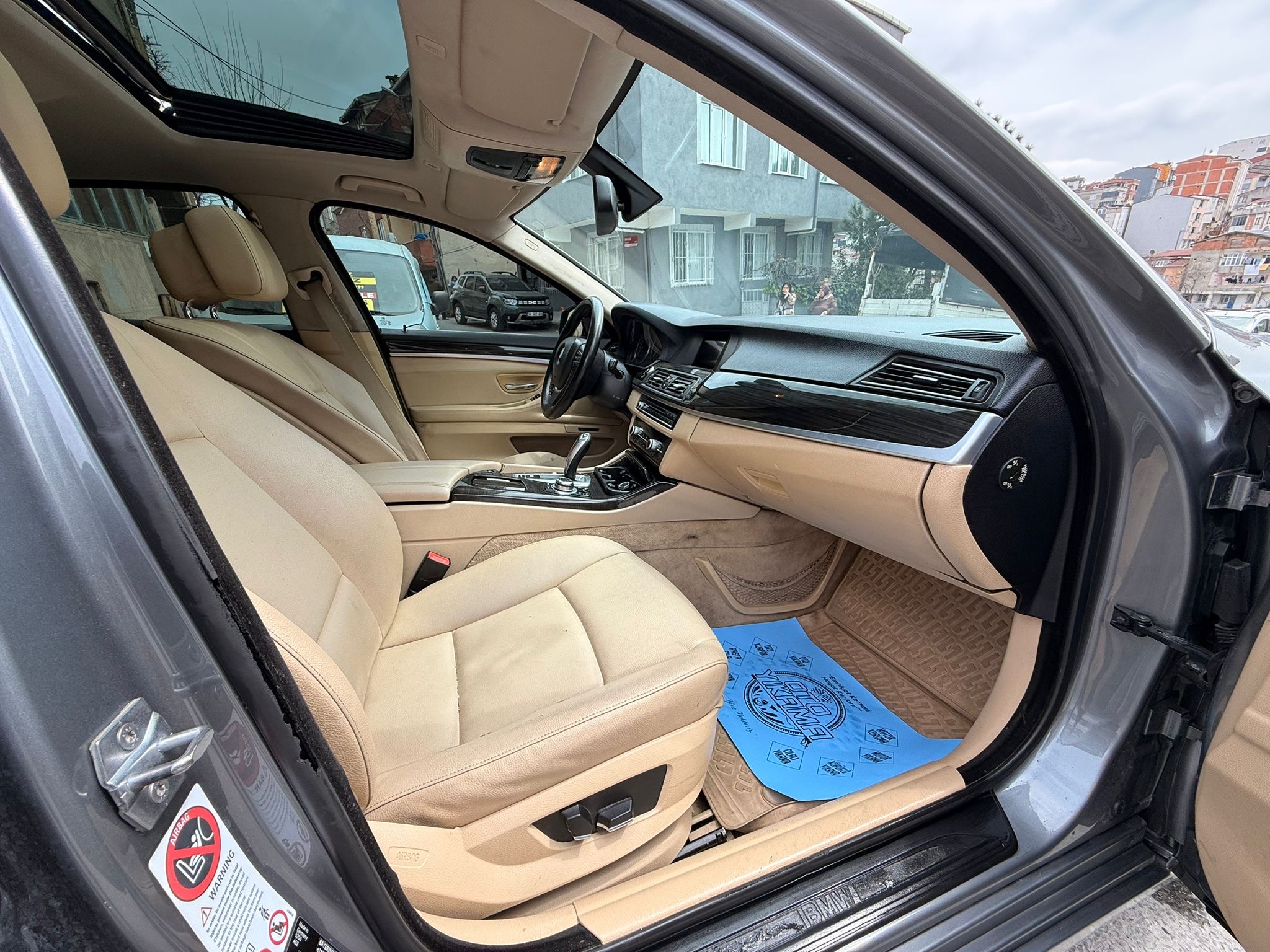 2013 BMW 520-D PREMİUM DİZEL OTOMOTİK FULL DONANIMLI ELDEN SENETLE TAK