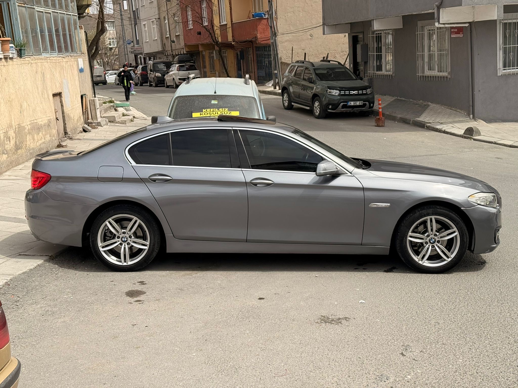 2013 BMW 520-D PREMİUM DİZEL OTOMOTİK FULL DONANIMLI ELDEN SENETLE TAK