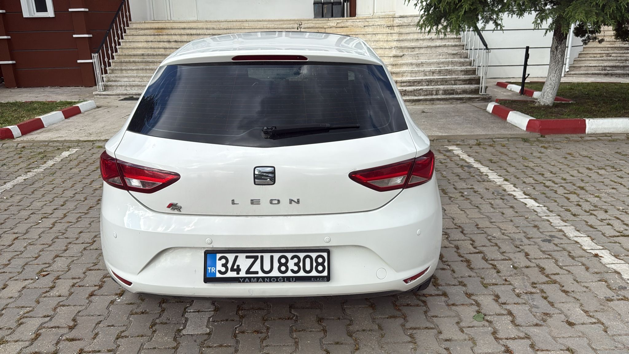 2016 MODEL SEAT LEON CAM TAVAN OTOMOTIK elden senetle oto taksit