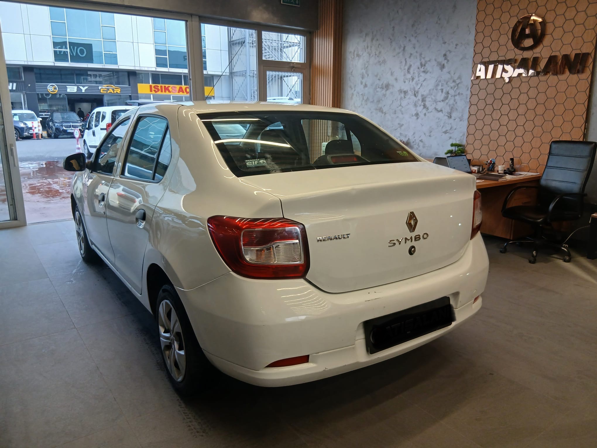 2016 MODEL RENAULT SEMBOL 0,89 ORANLA KREDİ %30 PEŞİNATLA ELDEN SENETL