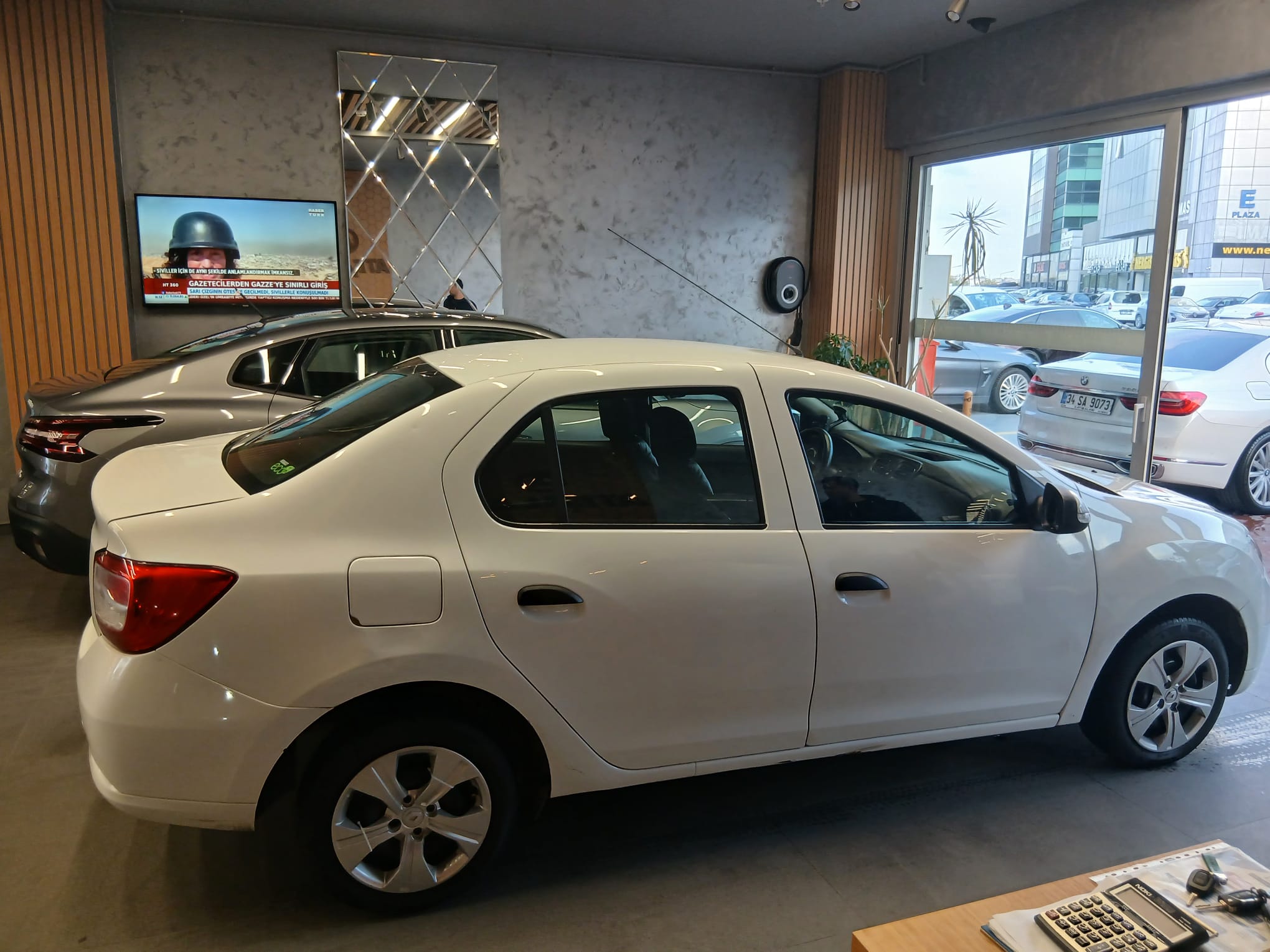 2016 MODEL RENAULT SEMBOL 0,89 ORANLA KREDİ %30 PEŞİNATLA ELDEN SENETL