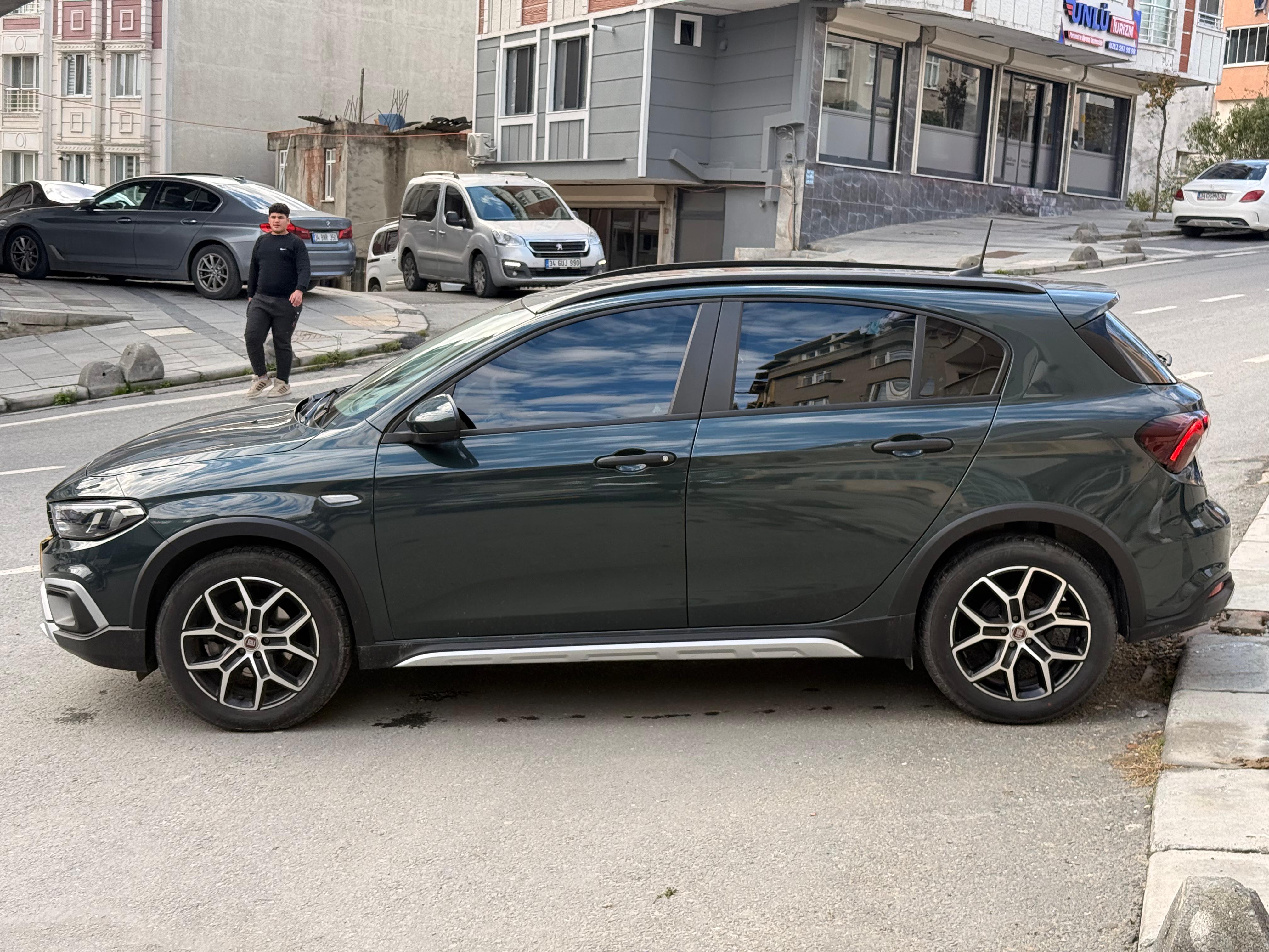 HATASIZ BOYASIZ TRAMERSİZ / 2024 MODEL / 8.000KM / GARANTİLİ /elden se