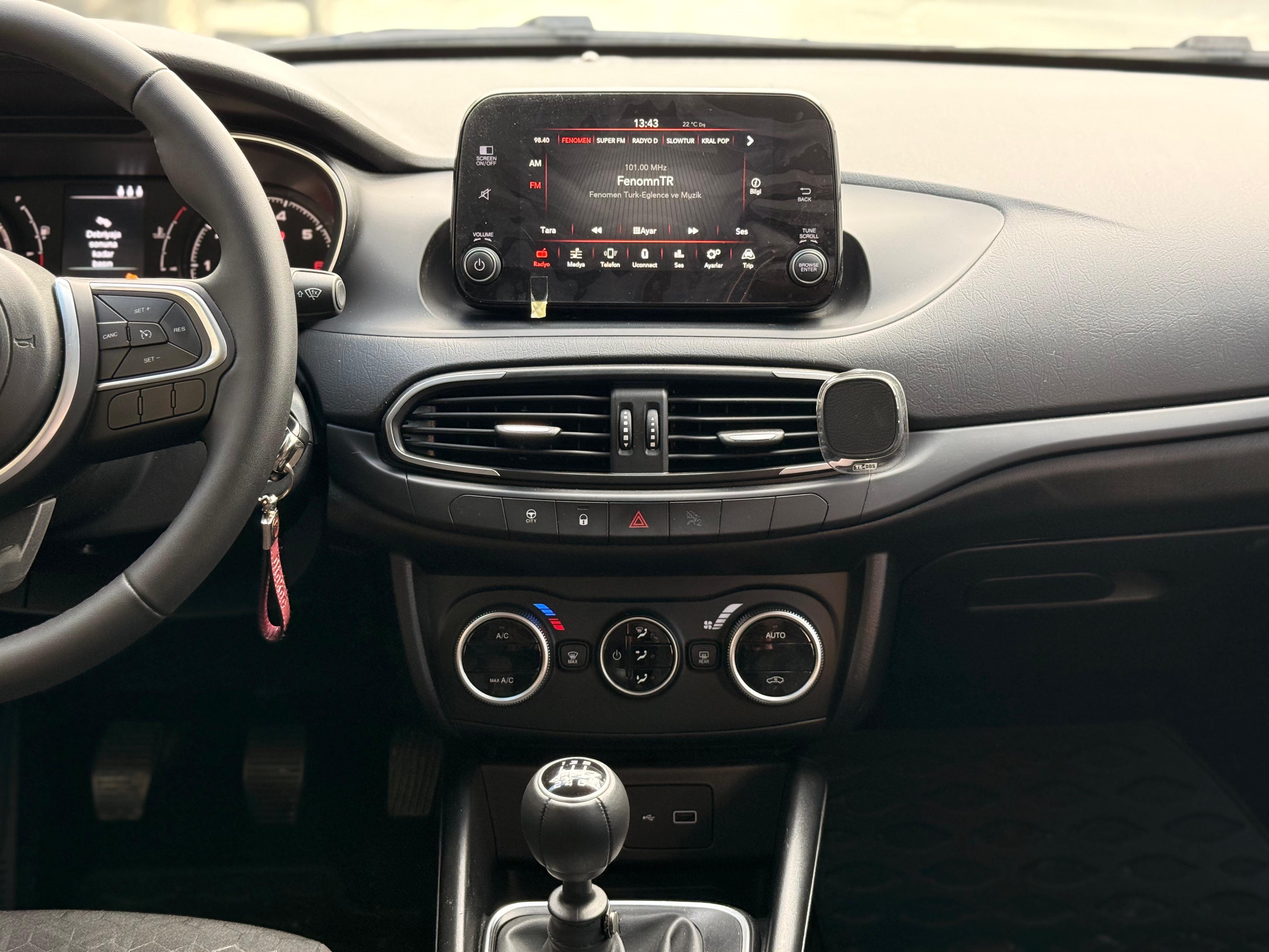 HATASIZ BOYASIZ TRAMERSİZ / 2024 MODEL / 8.000KM / GARANTİLİ /elden se