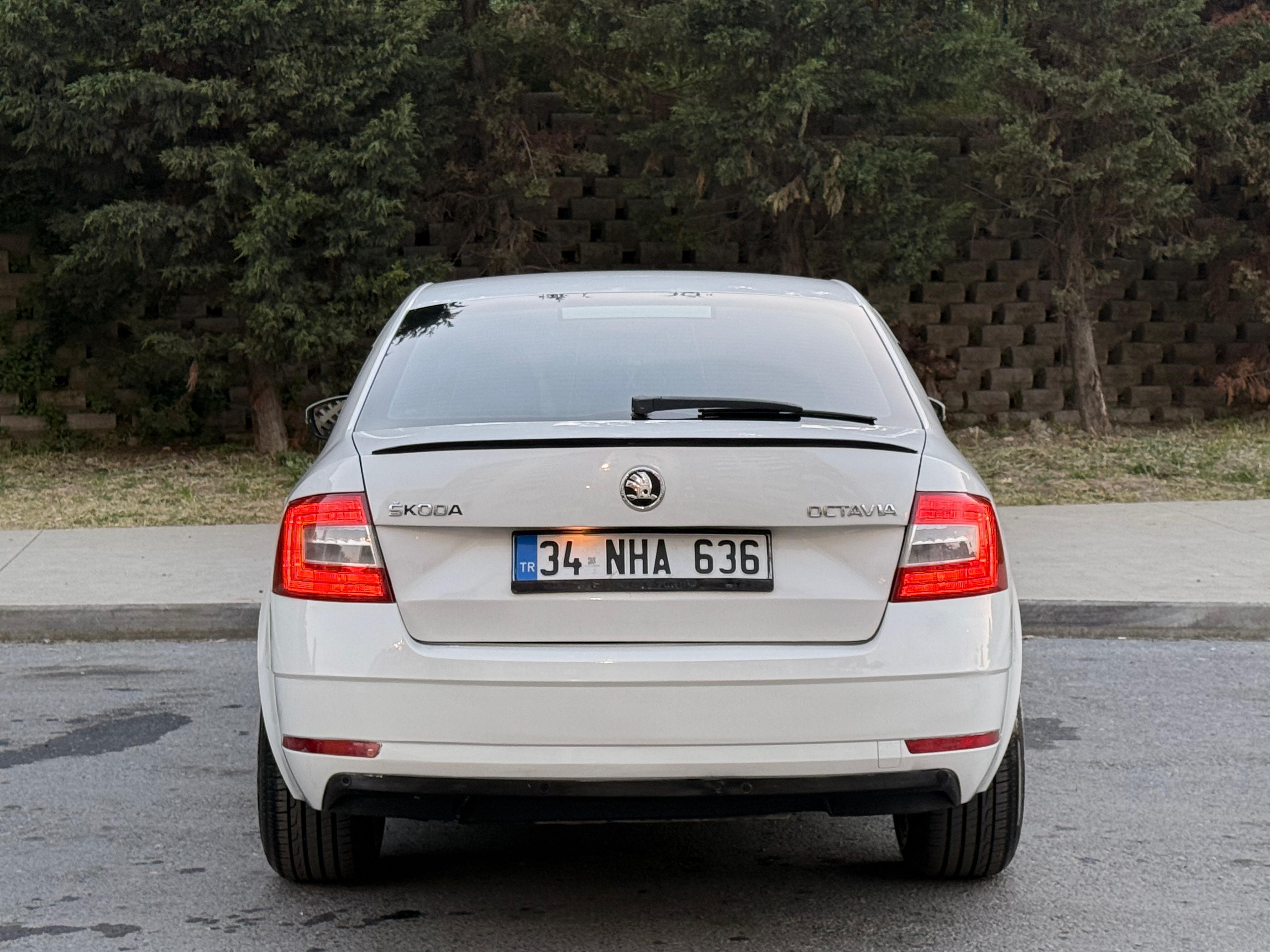 2014 SKODA OCTAVİA DİZEL OTOMOTİK ÇOM TEMİZ 