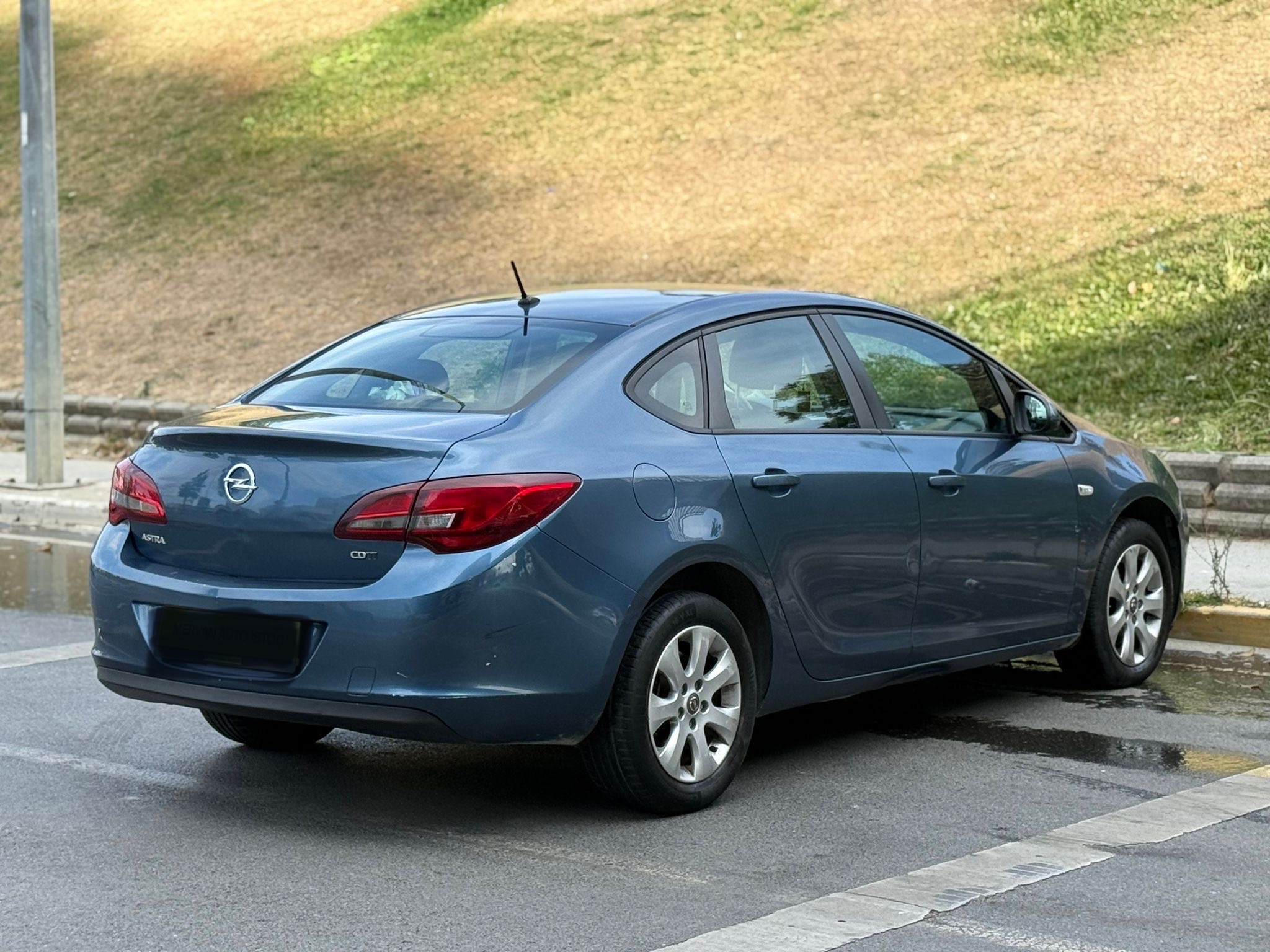 2016 model emsalsiz temizlikte masrafsız Opel Astra