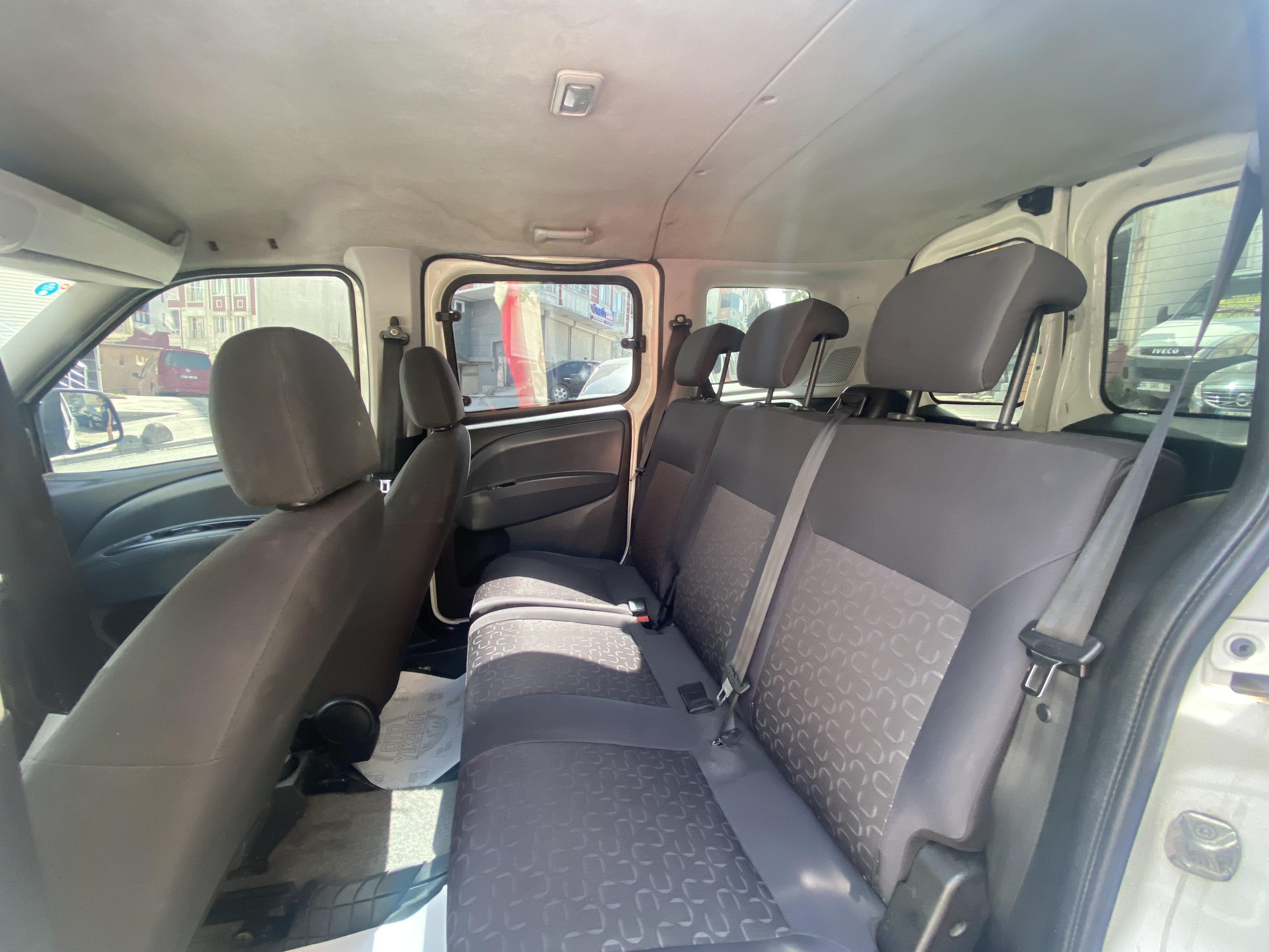 2014 MODEL 1.6 GENİŞ AİLE DOBLO FIRSAT ARACI