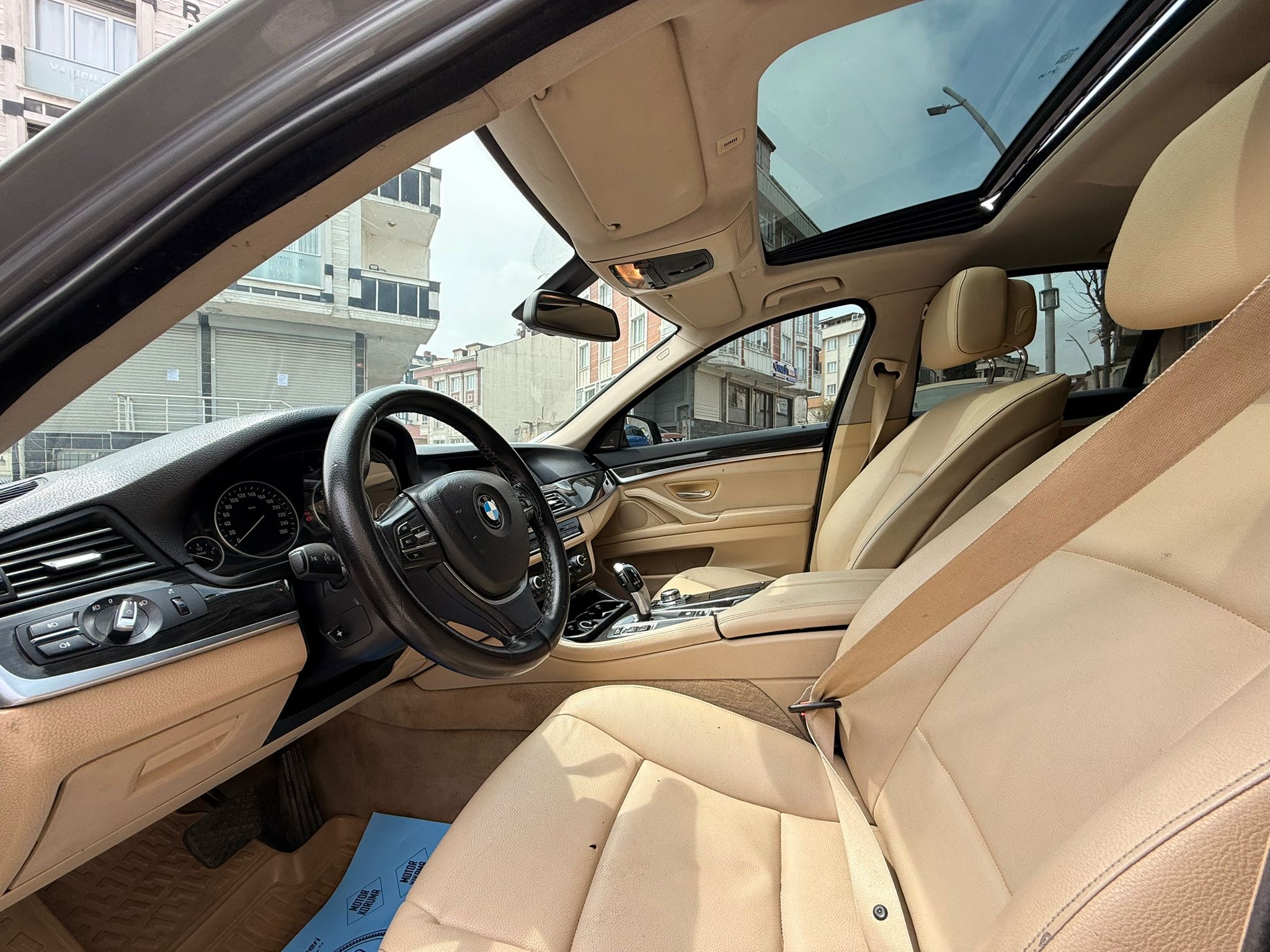 2013 BMW 520-D PREMİUM DİZEL OTOMOTİK FULL DONANIMLI ELDEN SENETLE TAK