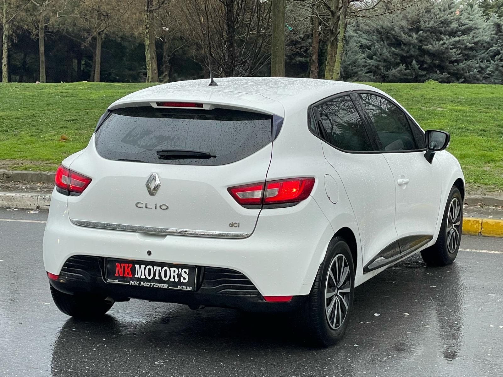 2016 model Renault Clio touch paket otomatik (elden senetle araba)