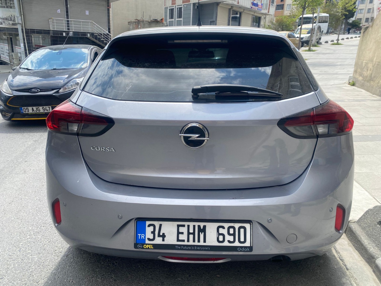 2020 MODEL OPEL CORSA 1.2 ESSENTİAL TÜM BAKIMLARI YENİ YAPILDI ELDEN S