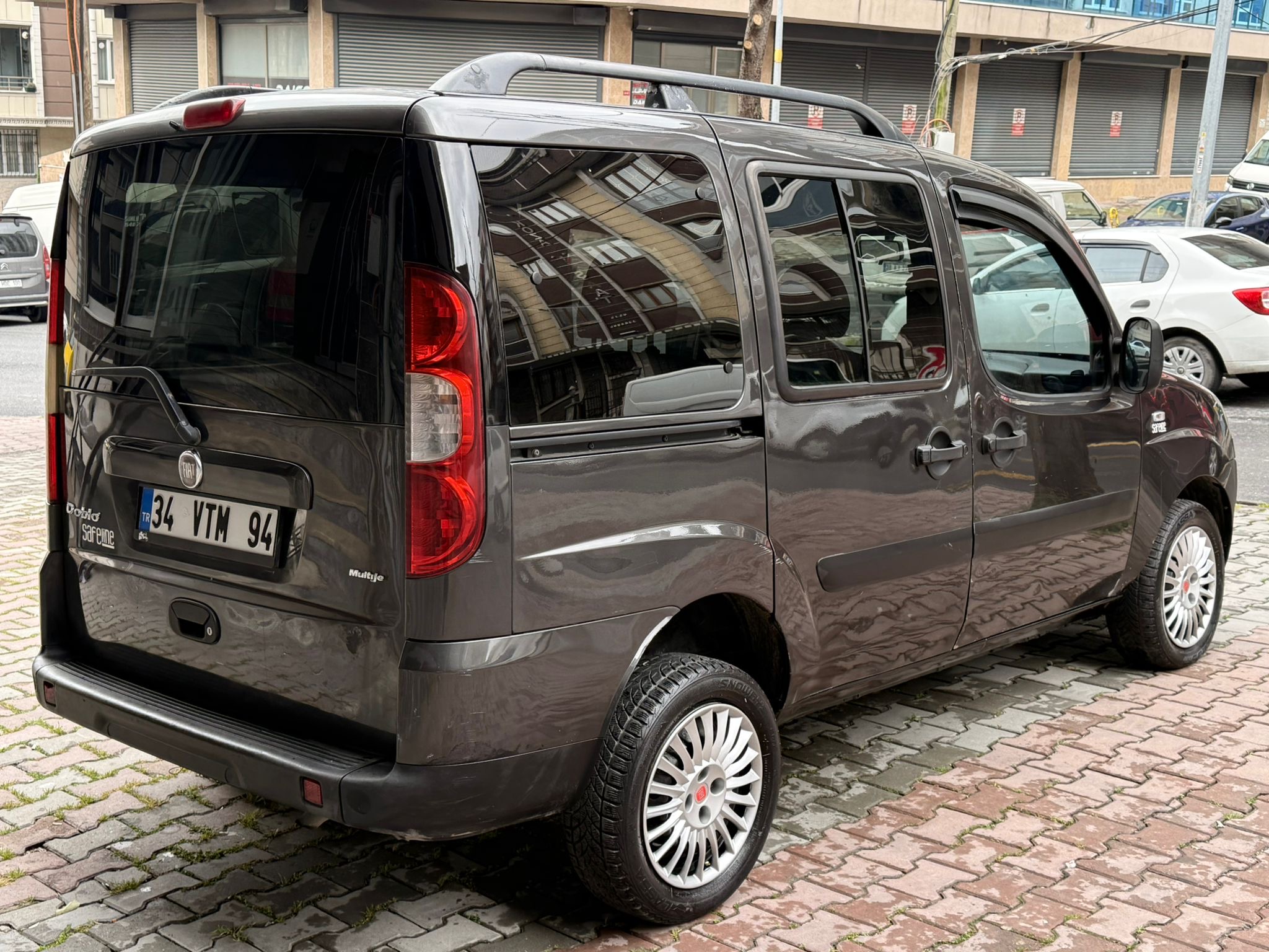 2009 MODEL DOBLO 1.3 SAFELİNE MOTOR SIFIR ELDEN SENETLE