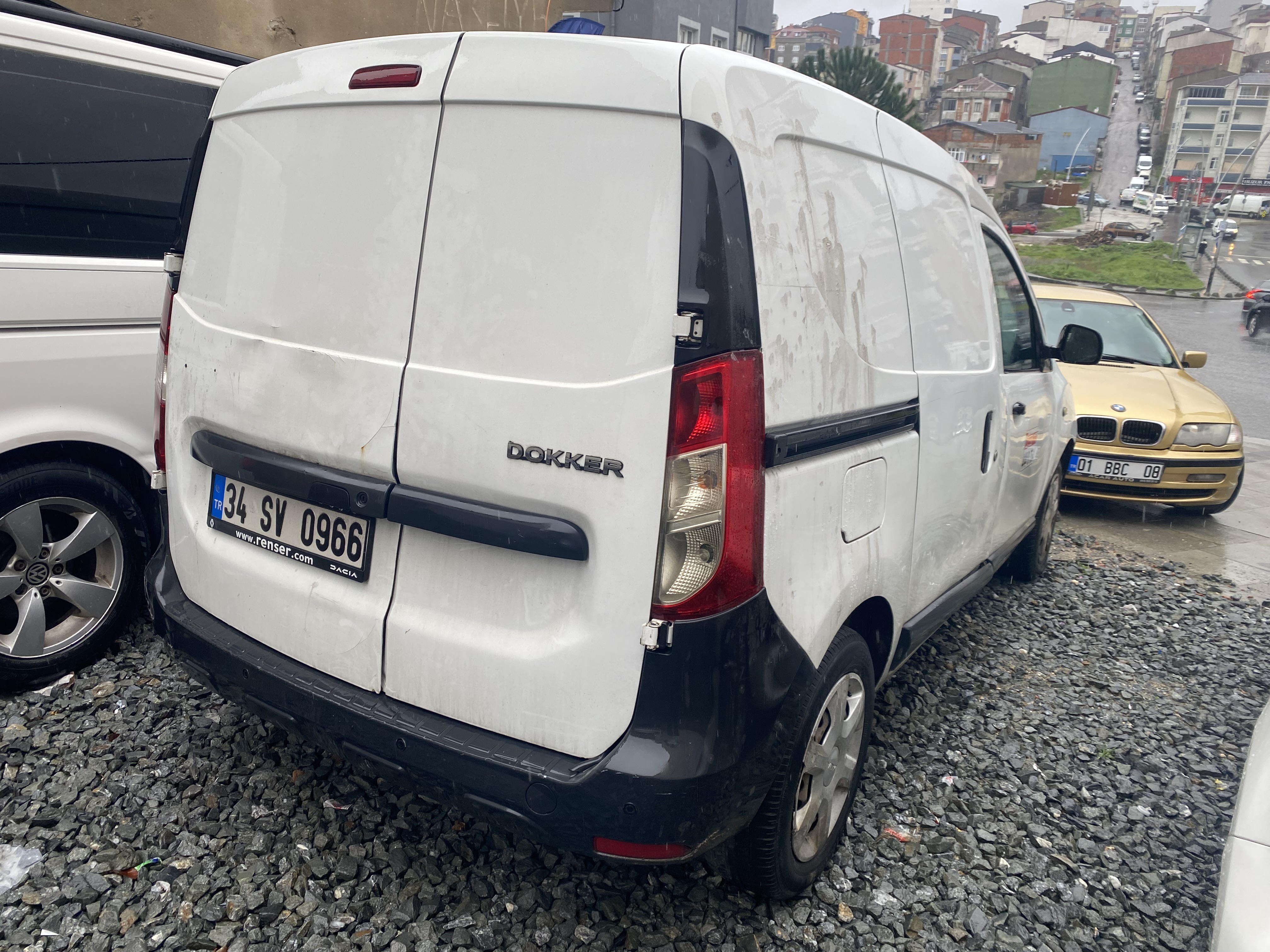 DACİA DOKKER 1.5 MASRAFSIZ BAKIMLI UYGUN FİYATLI ARAÇ ARAYANLARA