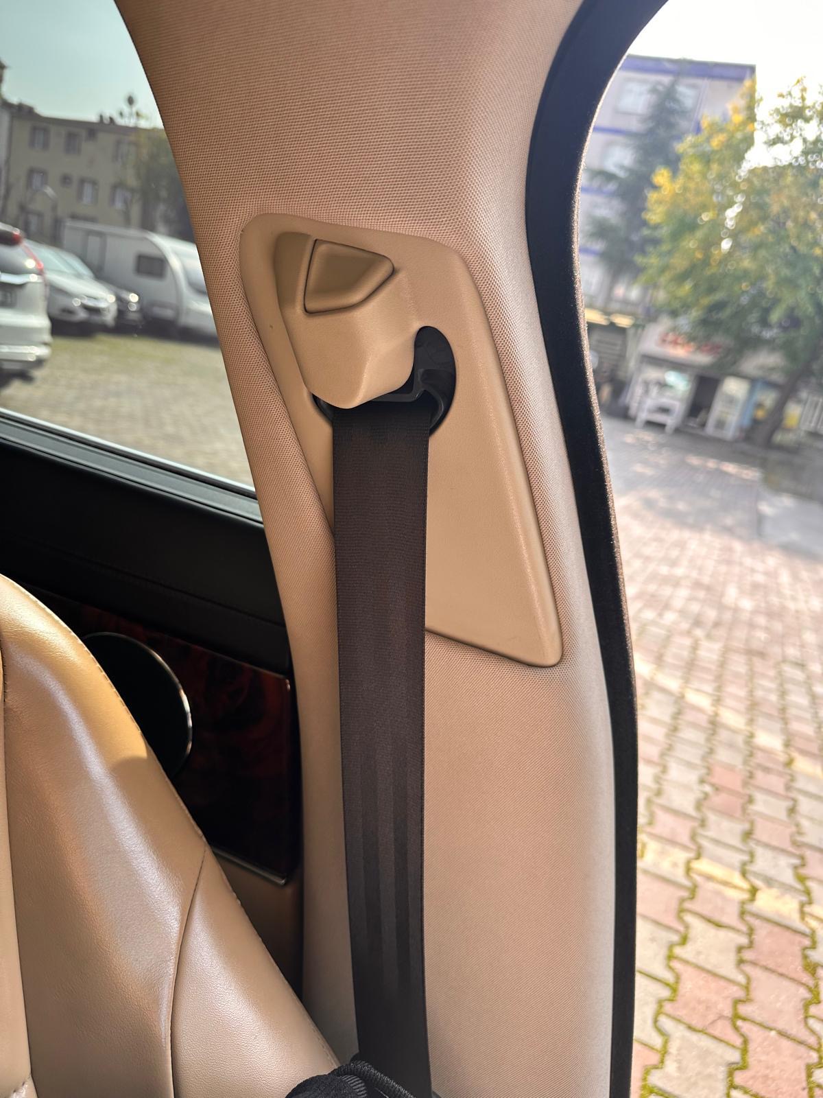 2011 JAGUAR XJ 3.0D PORTFOLİO SOĞUTMA+KEYLESS 275Hp
