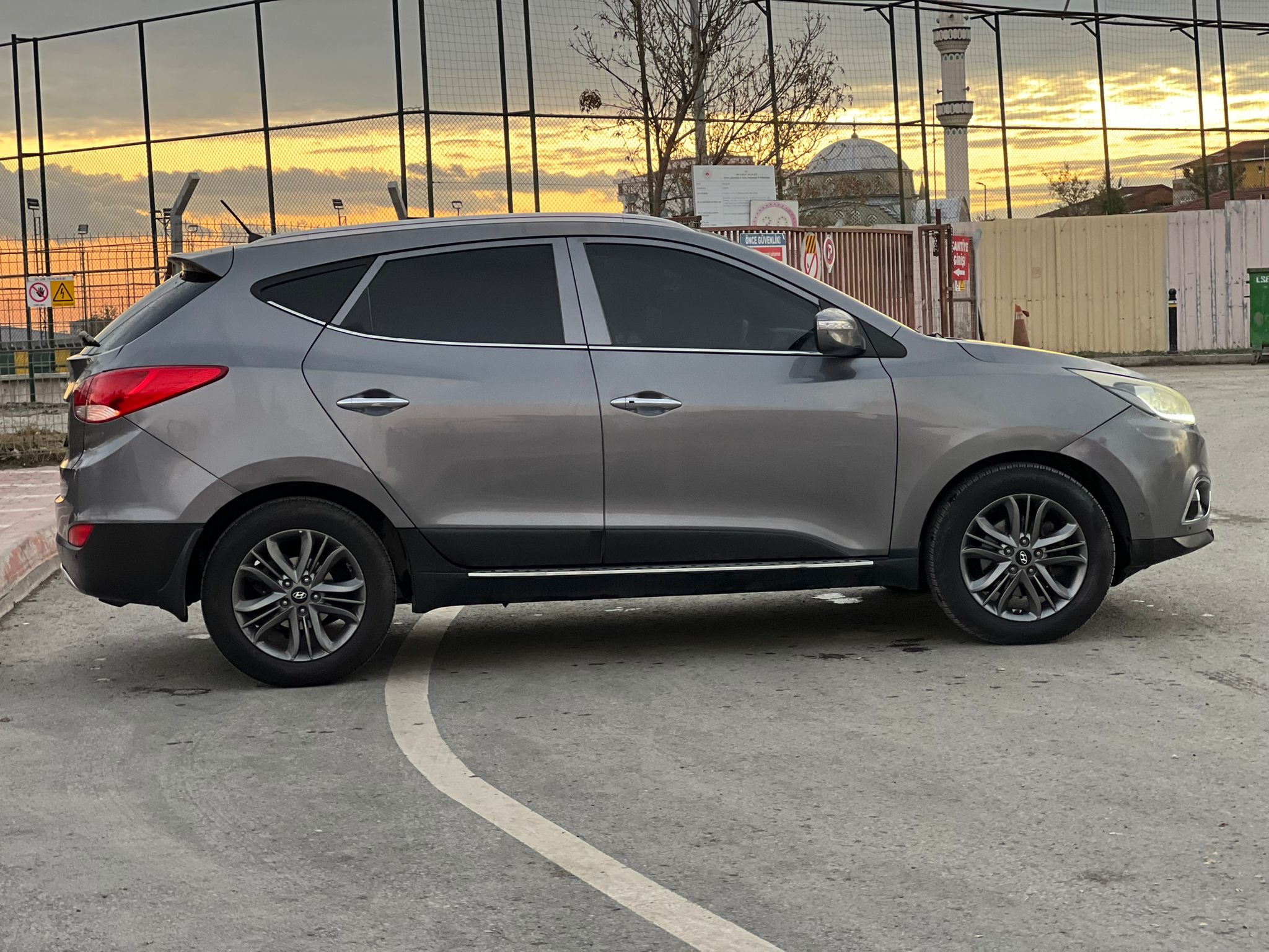 2014 HYUNDAİ TUCSON DÜŞÜK PEŞİNAT 48 AY VADELİ ELDEN SENETLE 