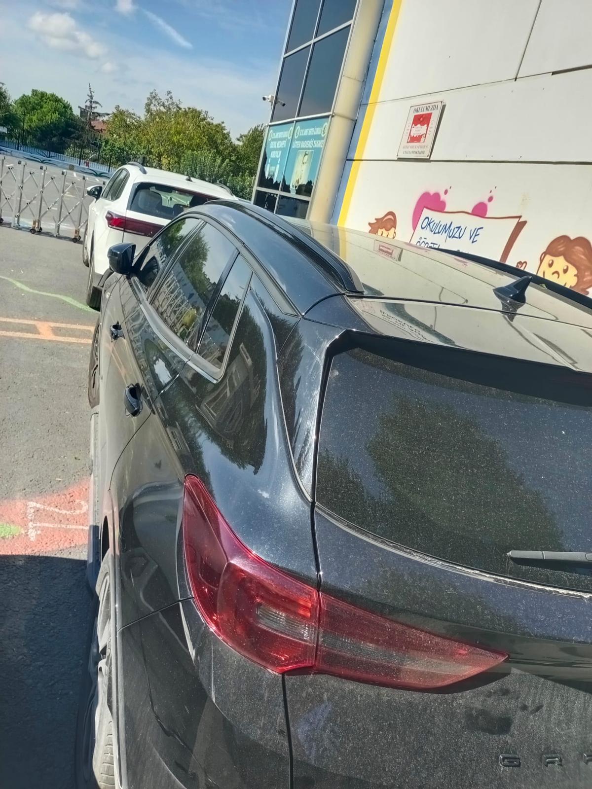opel Grandland 1.2  HATASIZ BOYASIZ TRAMERSİZ
