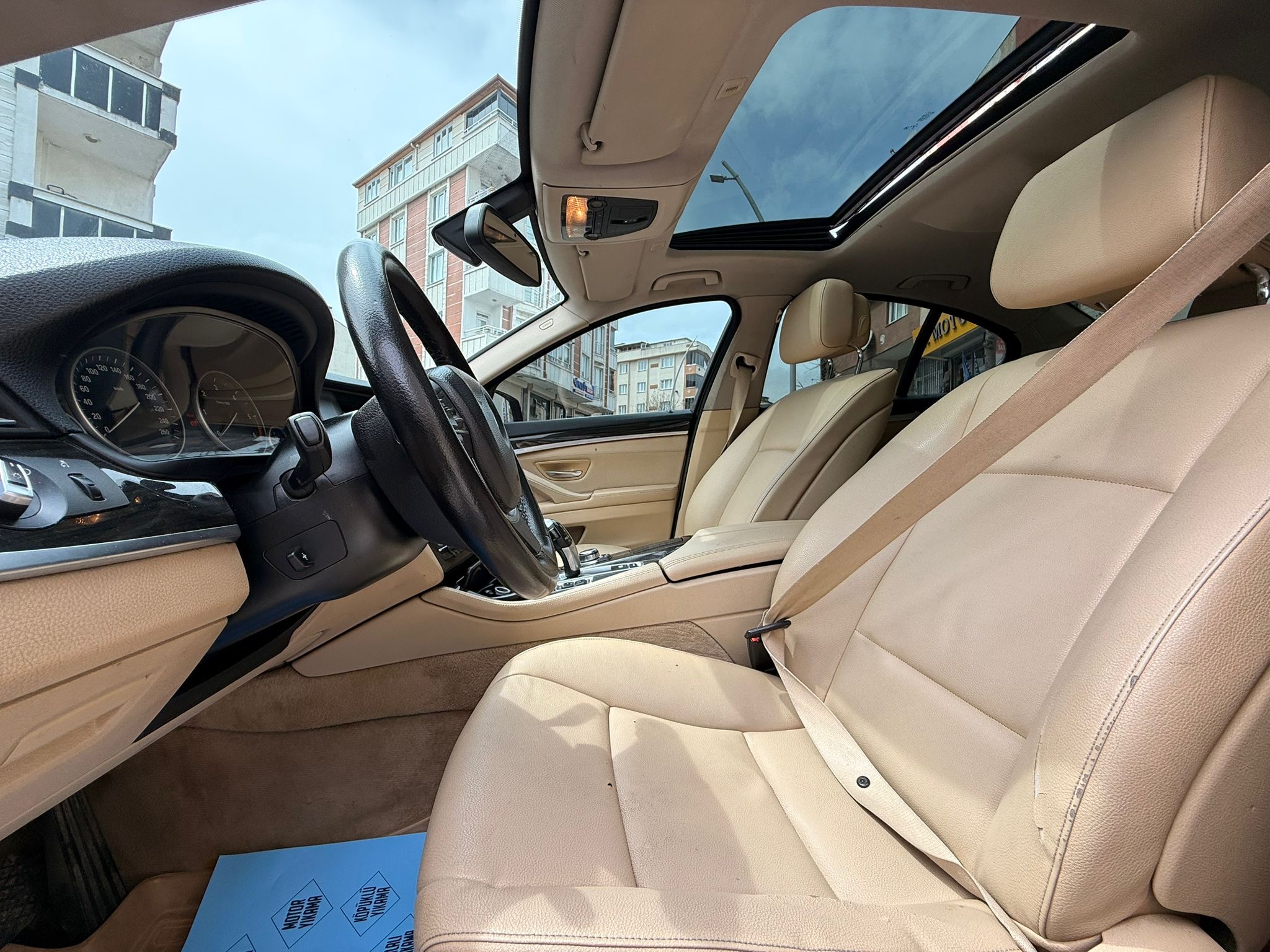 2013 BMW 520-D PREMİUM DİZEL OTOMOTİK FULL DONANIMLI ELDEN SENETLE TAK