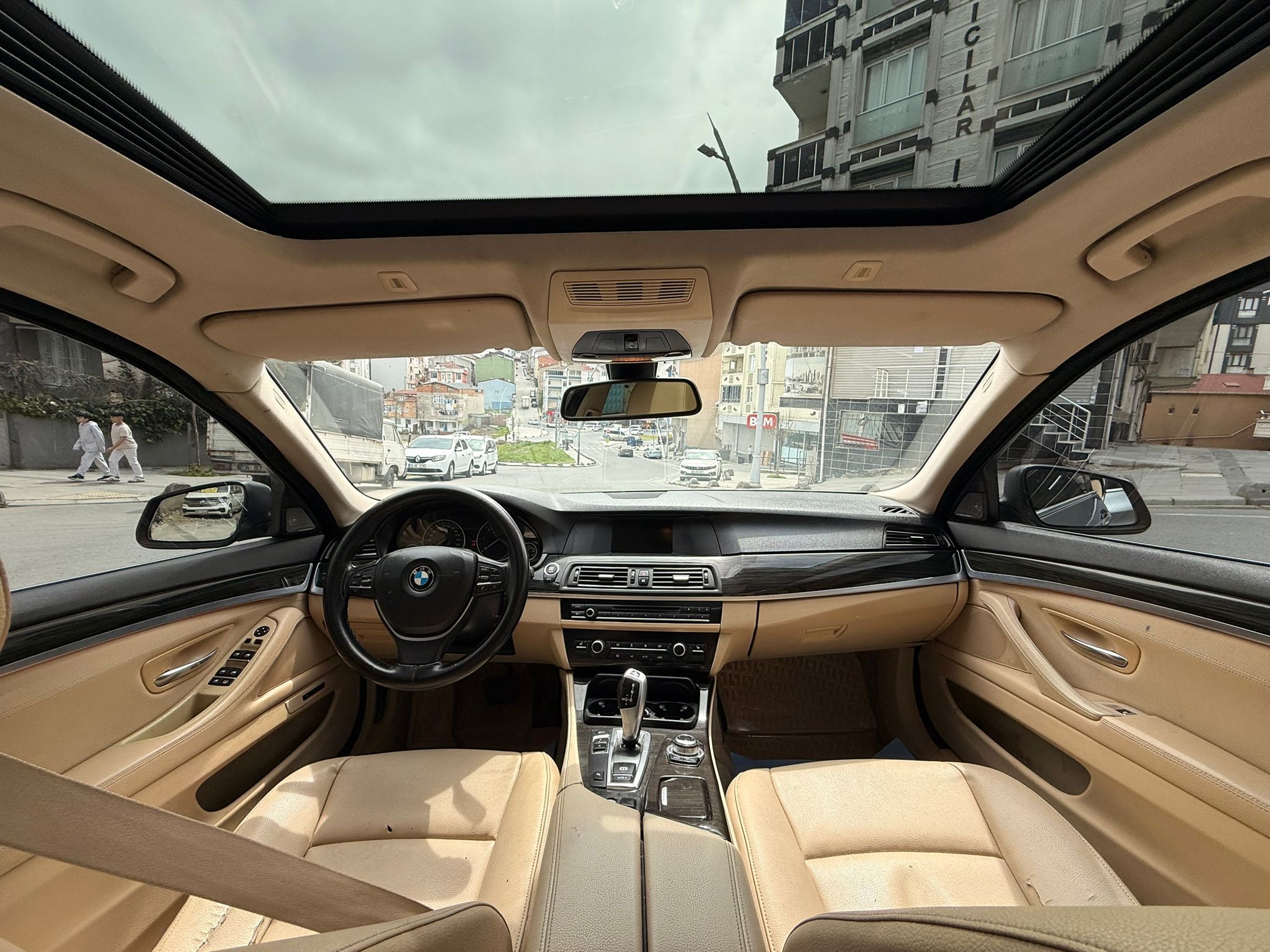 2013 BMW 520-D PREMİUM DİZEL OTOMOTİK FULL DONANIMLI ELDEN SENETLE TAK