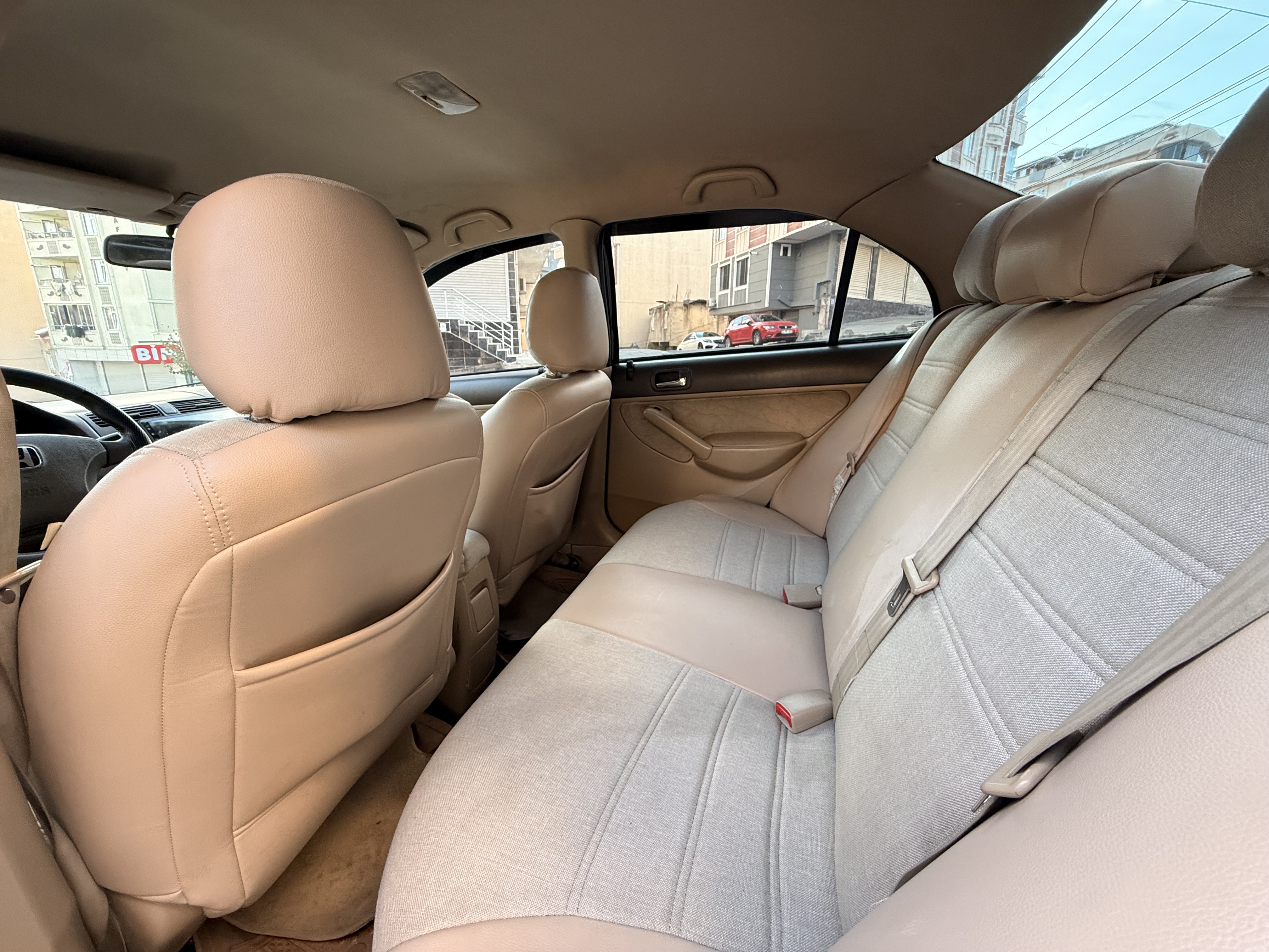 2006 MODEL HONDA Cİvic TÜM AĞIR BAKIMLARI YAPILMIŞ 146.BİN KM DE MASRA