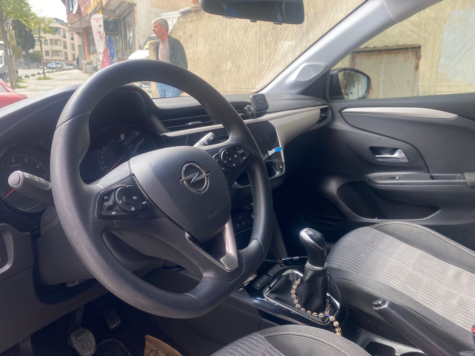 2020 MODEL OPEL CORSA 1.2 ESSENTİAL TÜM BAKIMLARI YENİ YAPILDI ELDEN S