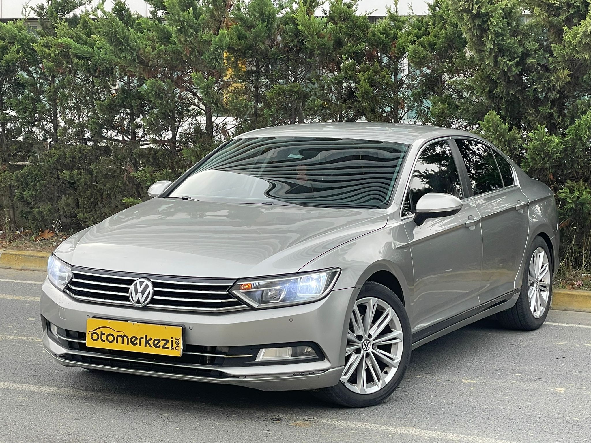 2016 OTOMOTİK DİZEL PASSAT(elden senetle araba)
