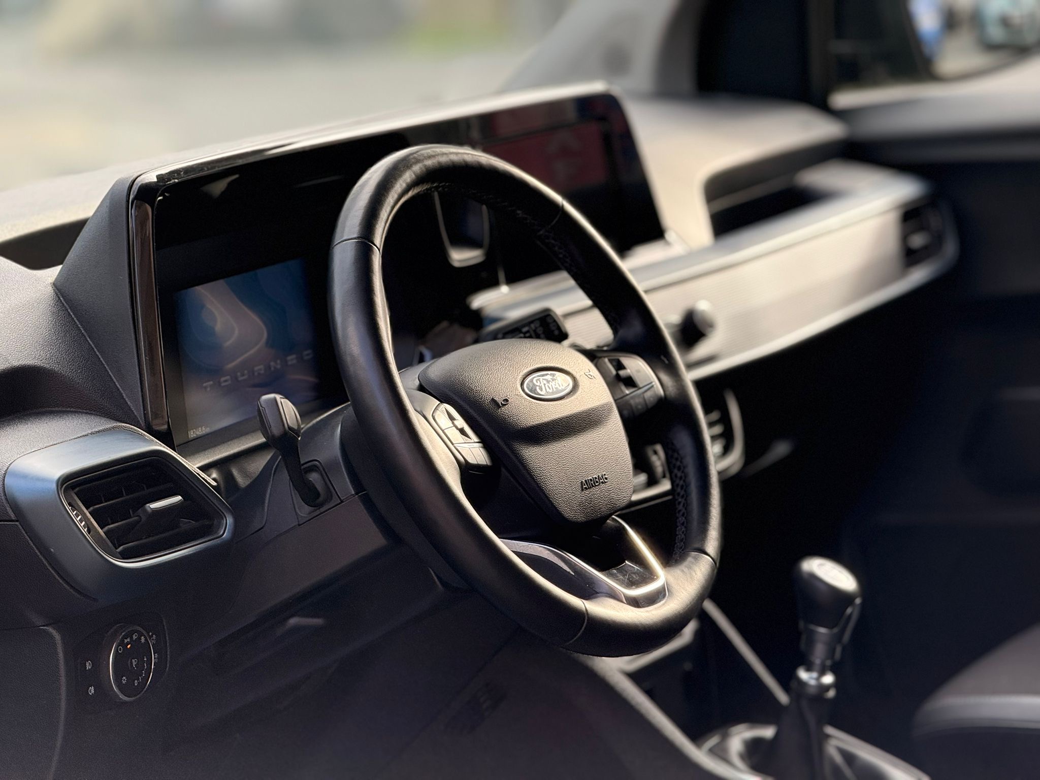 2025 MODEL FULL PAKET FORD COURİER KM 17.BİNDE HASAR KAYITLI UYGUN FİY