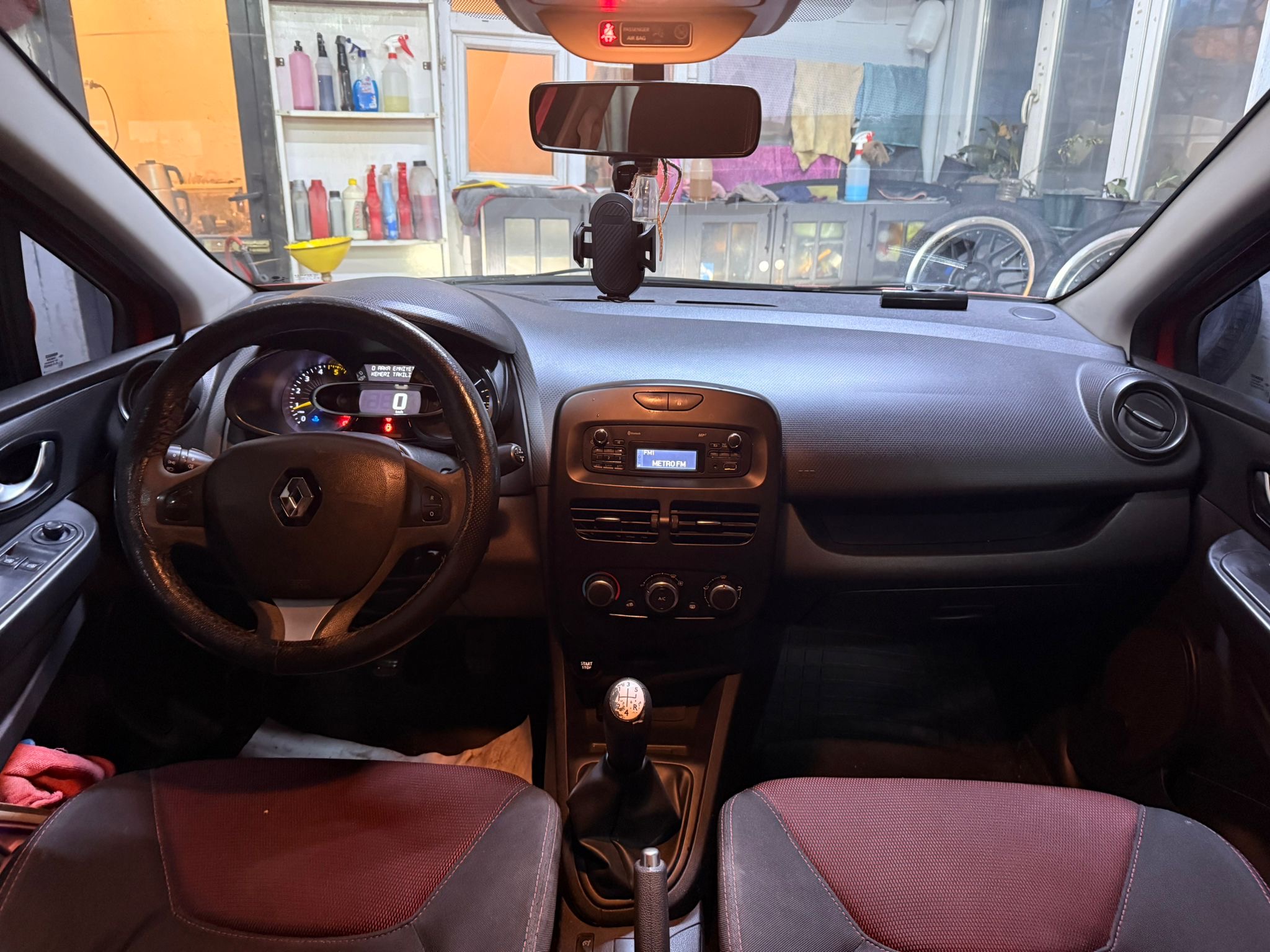 2016 MODEL RENAULT CLIO 1.5 DİZEL KM 170.000 DE DEĞİLENSİZ ELDEN SENET