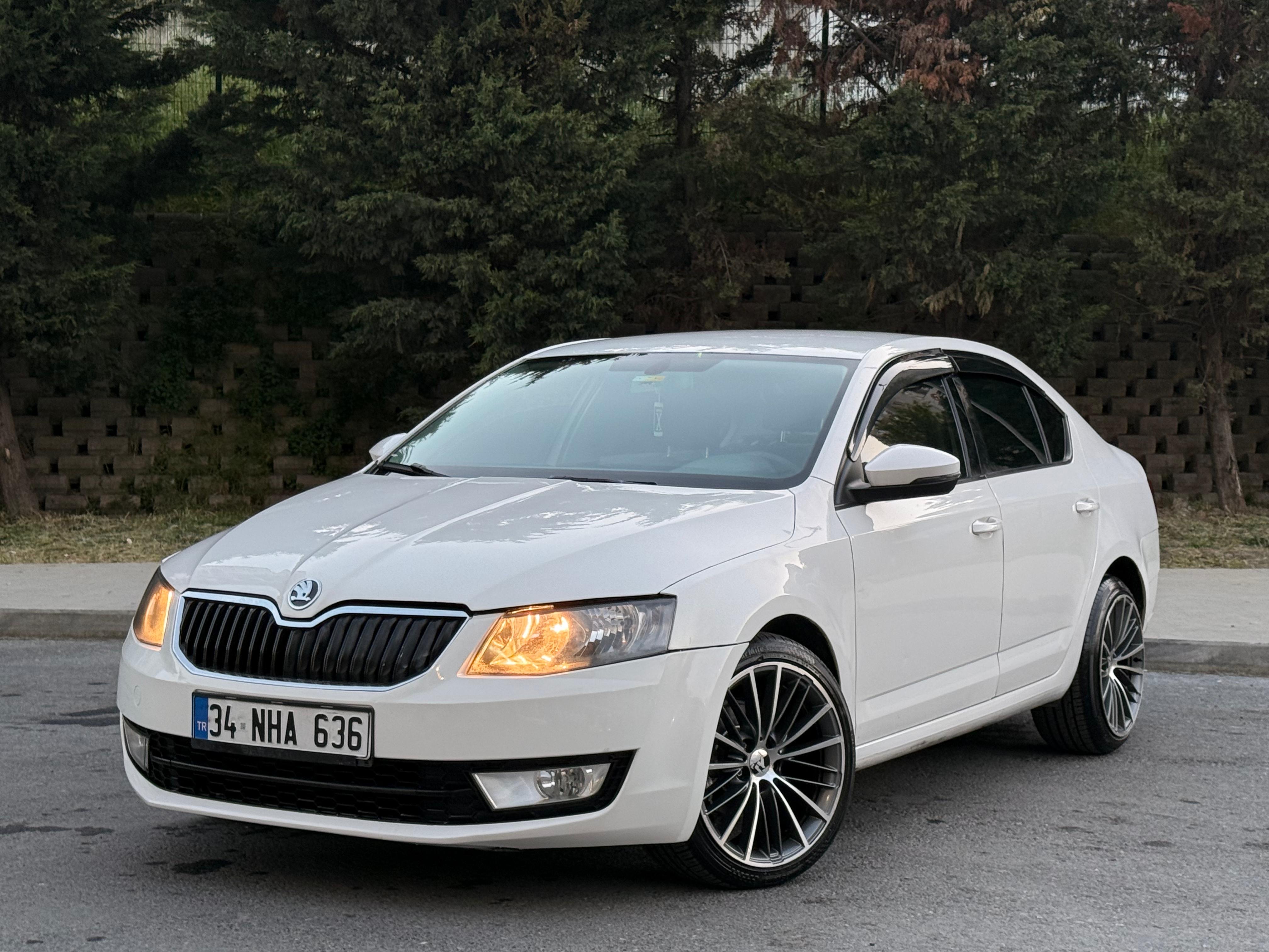 2014 SKODA OCTAVİA DİZEL OTOMOTİK ÇOM TEMİZ 
