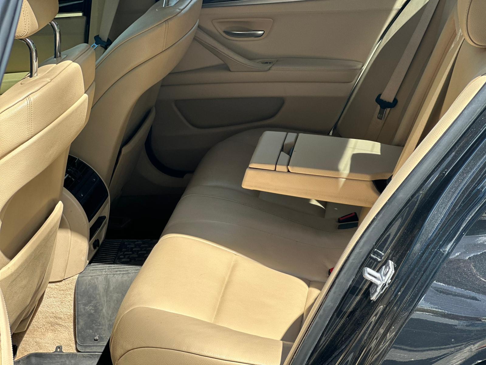 2013 HATASIZ SIFIR MOTOR  BMW 520D elden senetle vadeli taksitli araç 