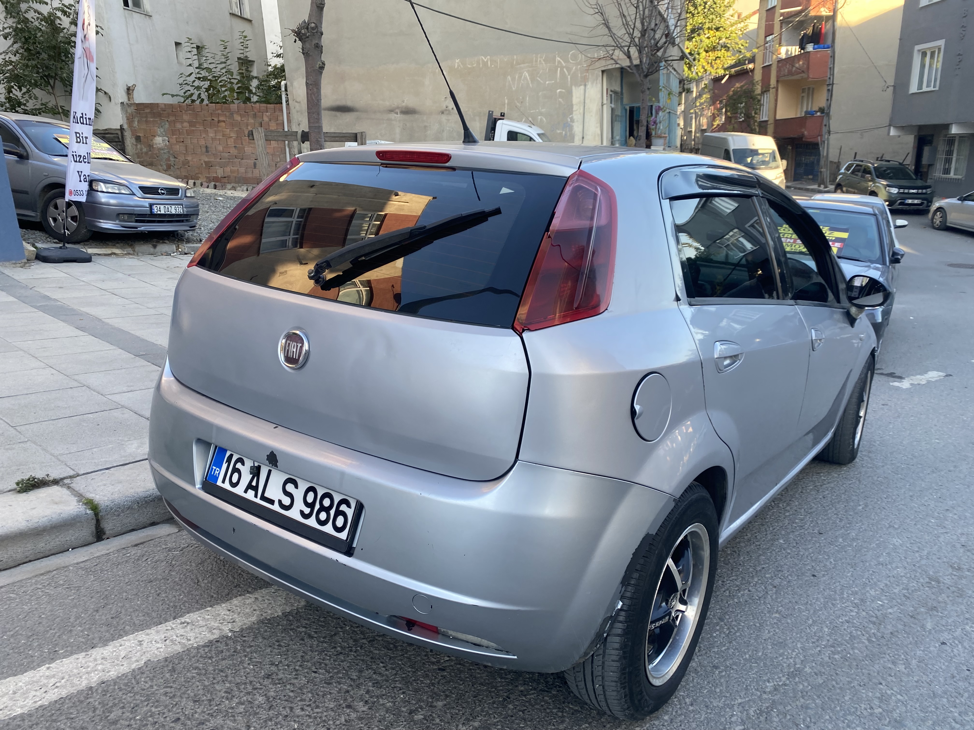 2007 MODEL FİAT PUNTO MANUEL DİZEL yarı nakit kalana elden senet yapıl