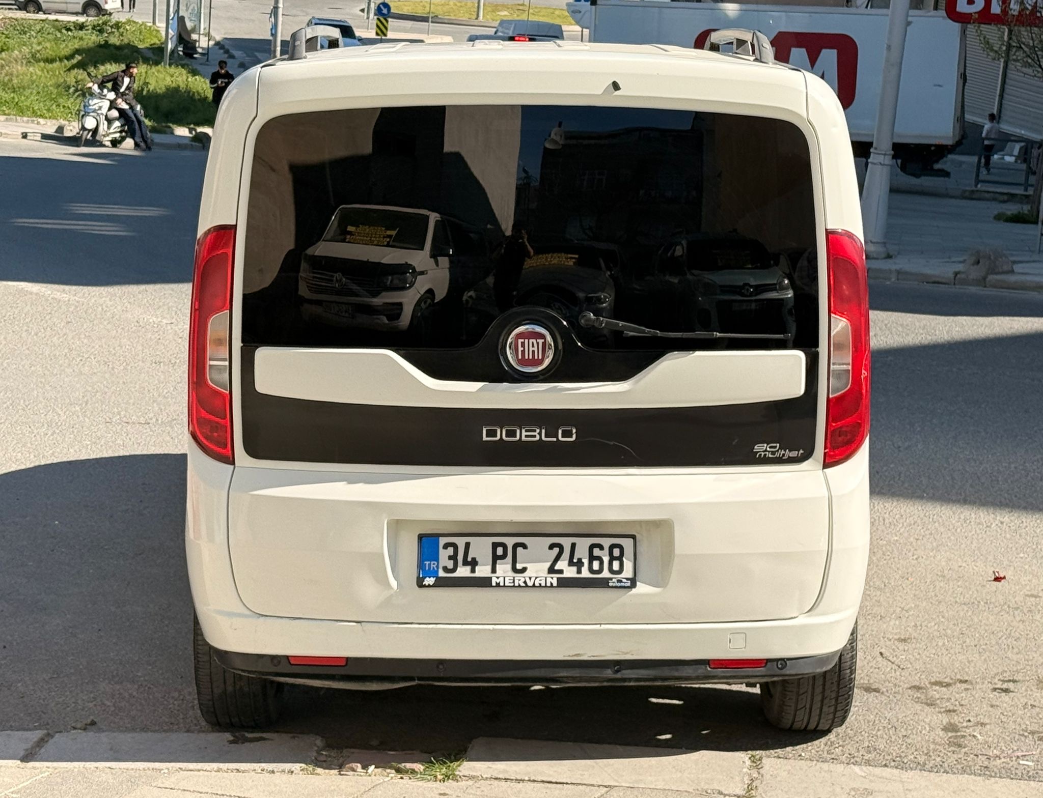 2015 MODEL HATASIZ BOYASIZ 1.3 SAFELİNE DOBLO