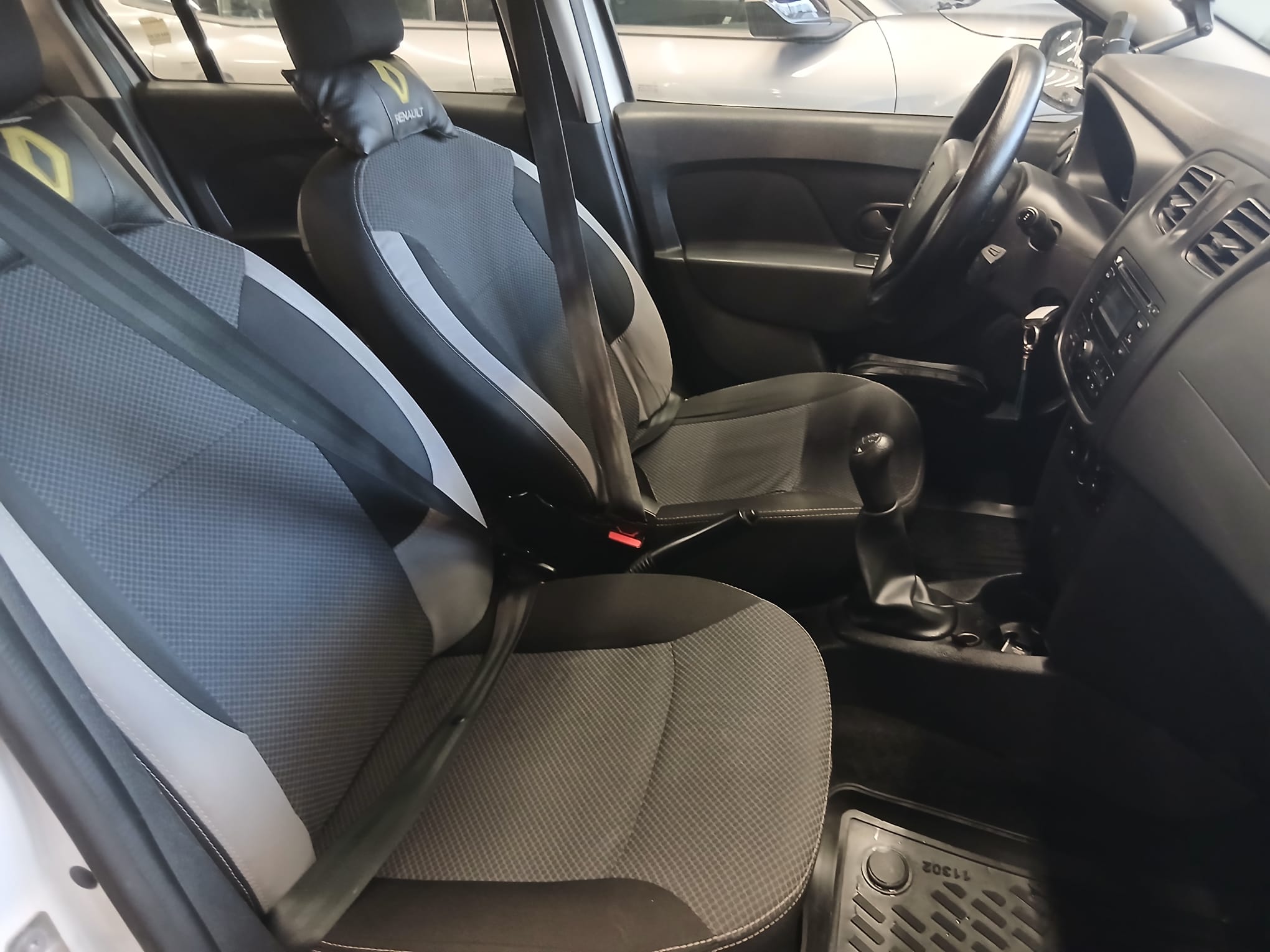 2016 MODEL RENAULT SEMBOL 0,89 ORANLA KREDİ %30 PEŞİNATLA ELDEN SENETL