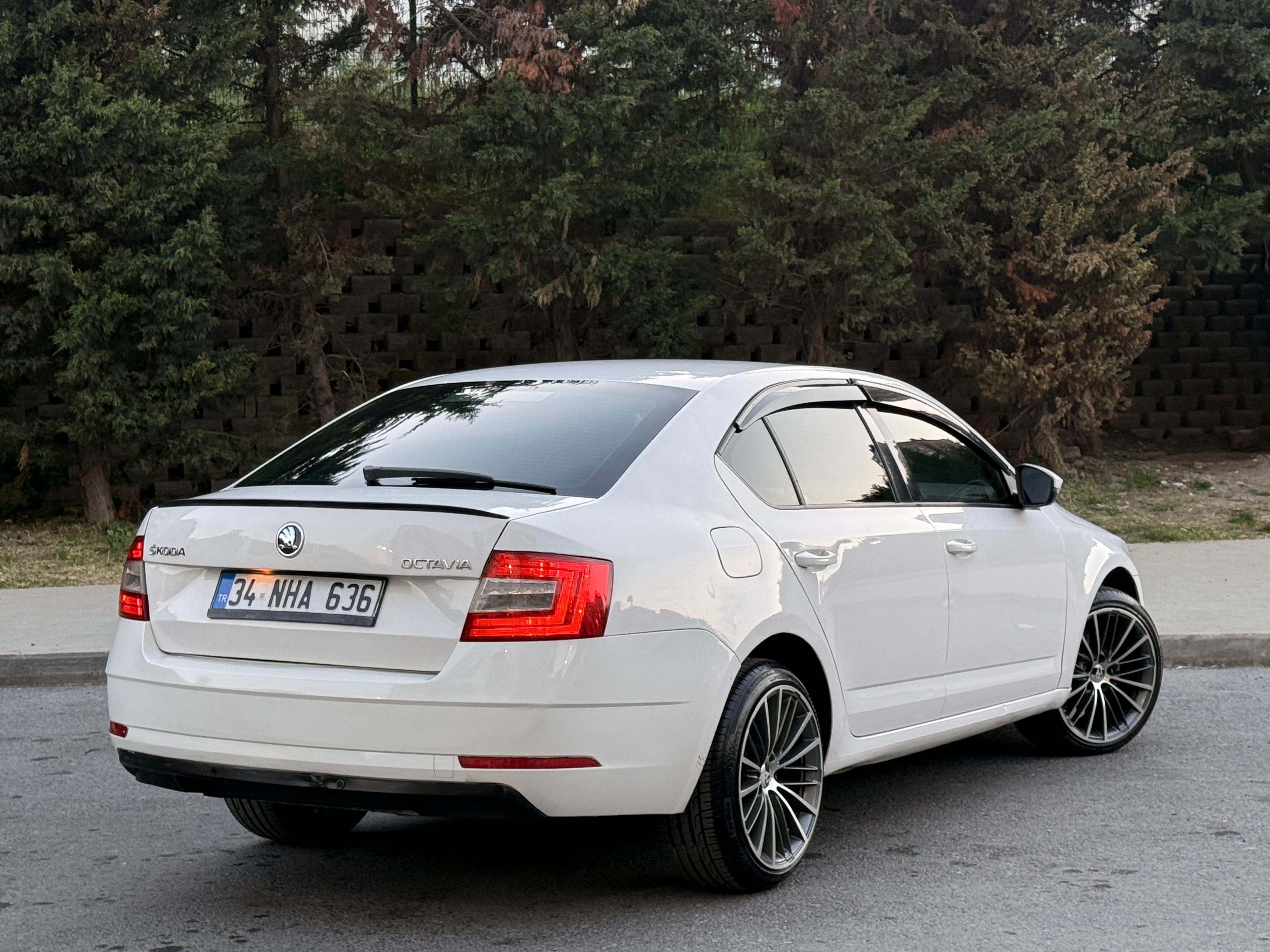 2014 SKODA OCTAVİA DİZEL OTOMOTİK ÇOM TEMİZ 