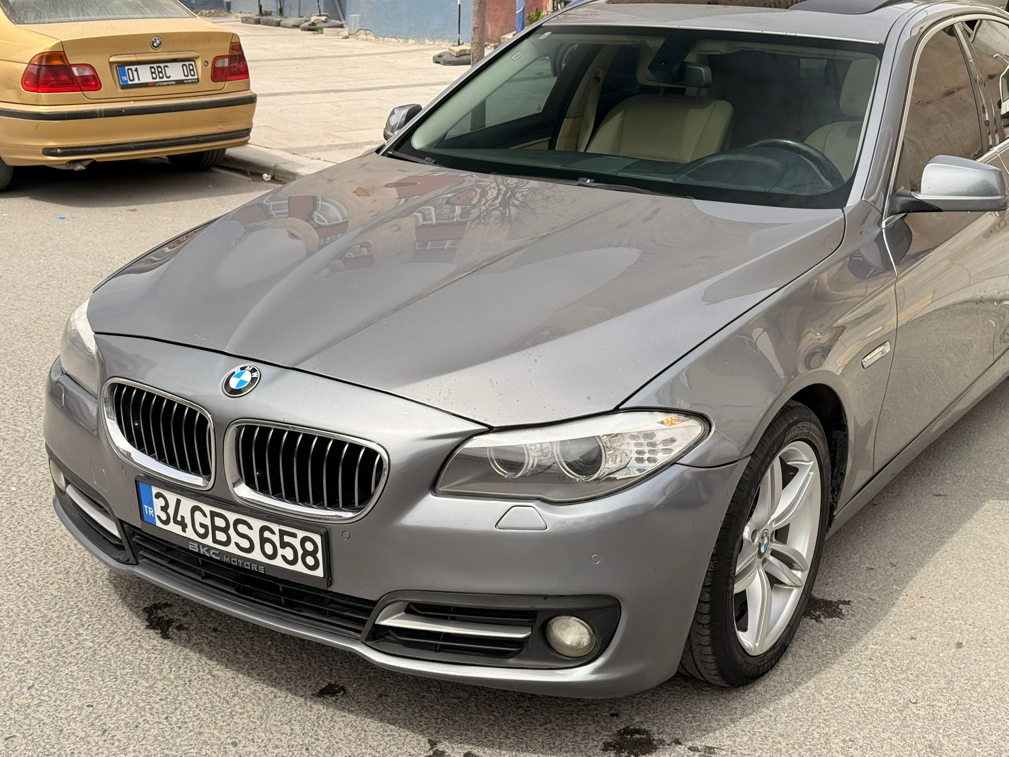 2013 BMW 520-D PREMİUM DİZEL OTOMOTİK FULL DONANIMLI ELDEN SENETLE TAK