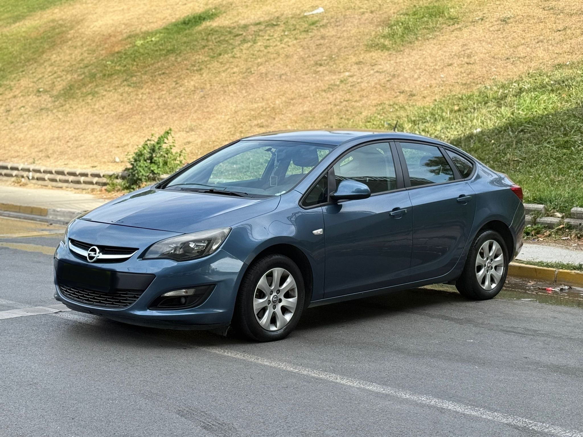 2016 model emsalsiz temizlikte masrafsız Opel Astra