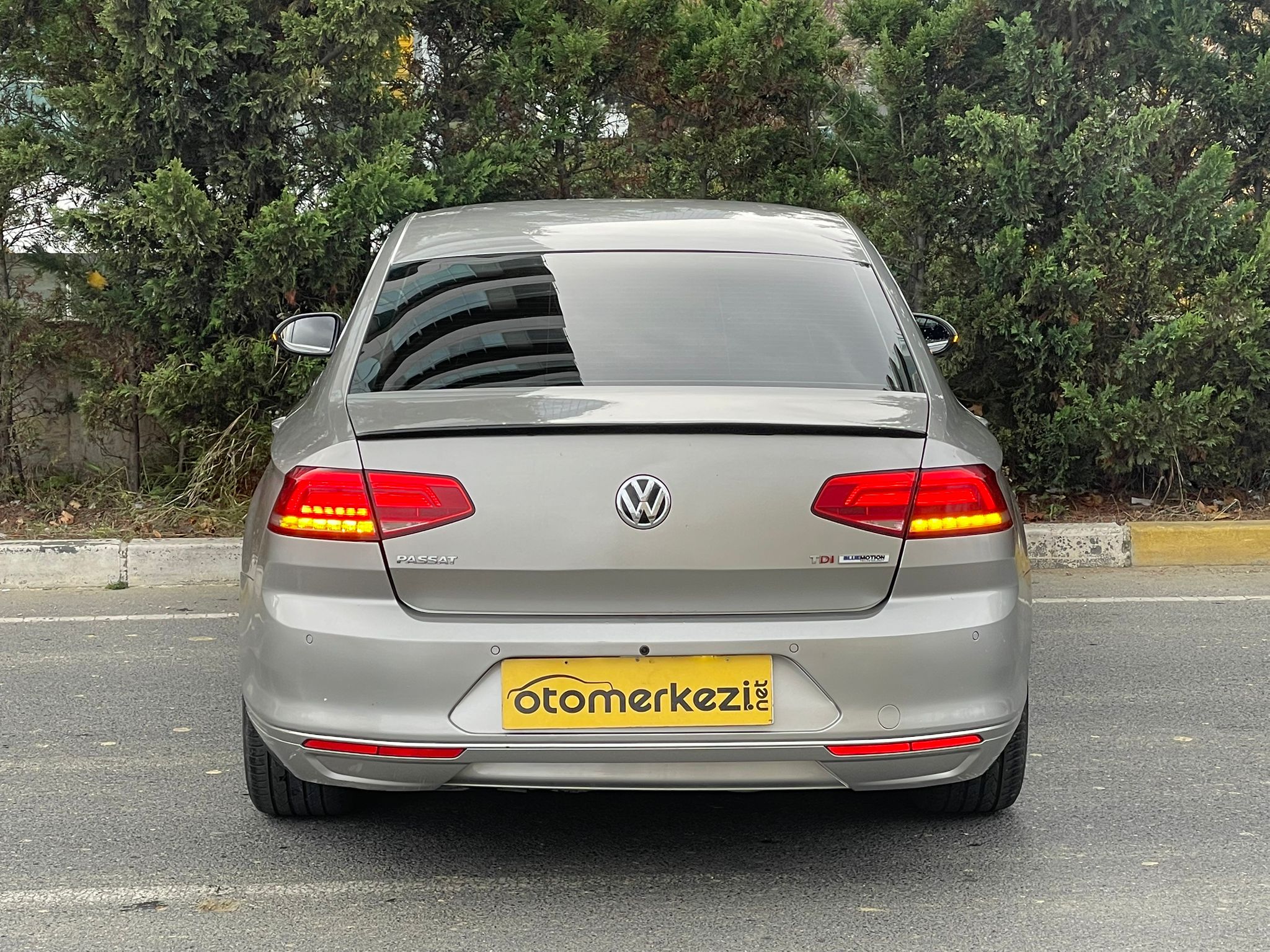 2016 OTOMOTİK DİZEL PASSAT(elden senetle araba)