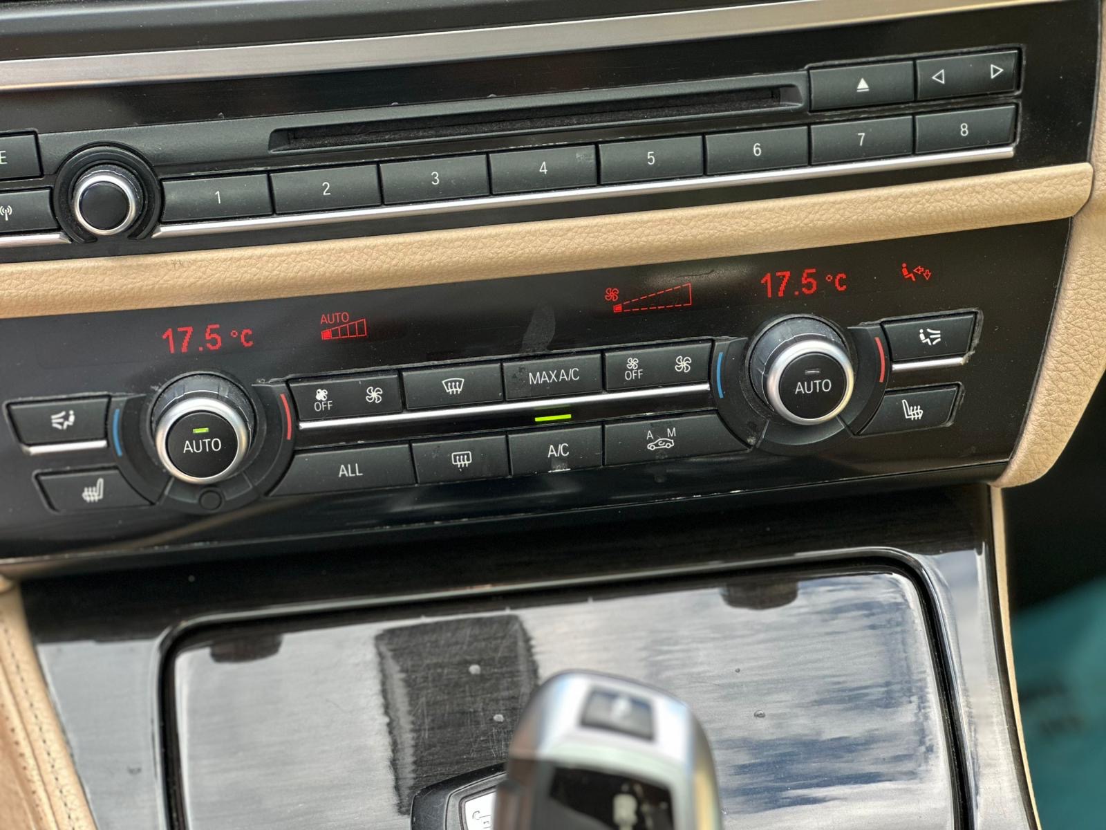 2013 HATASIZ SIFIR MOTOR  BMW 520D elden senetle vadeli taksitli araç 