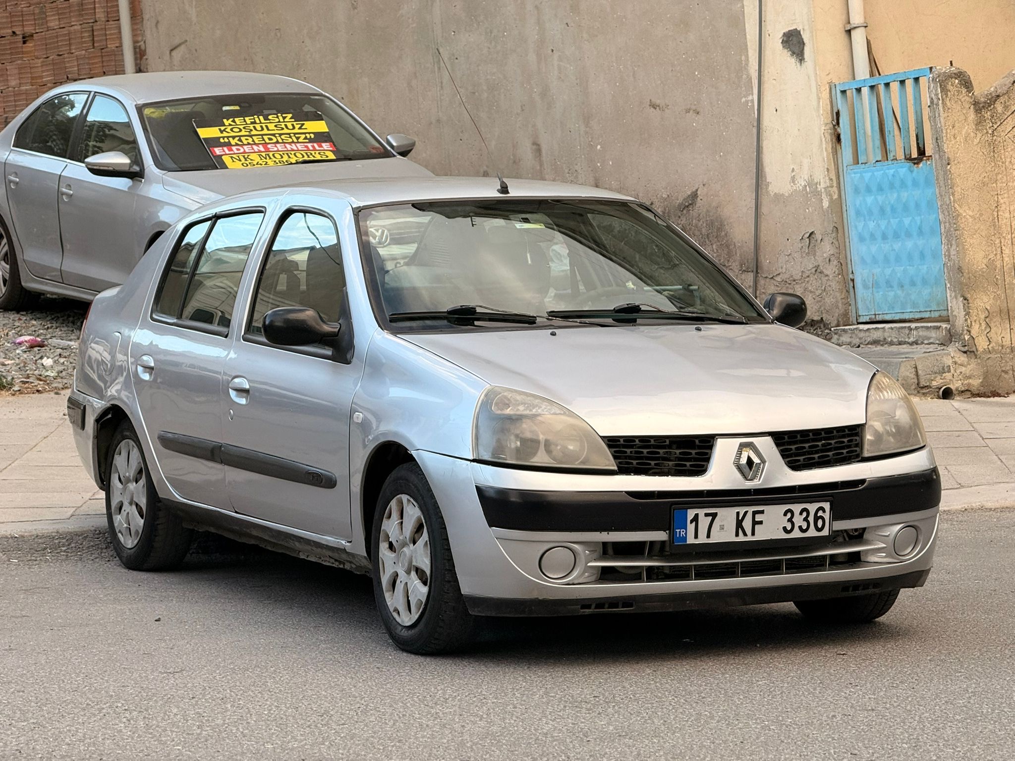 2006 RENAULT CLİO TAMAMINA KREDİ KARTINA 6 AY VADE FARKSIZ TAKSİT
