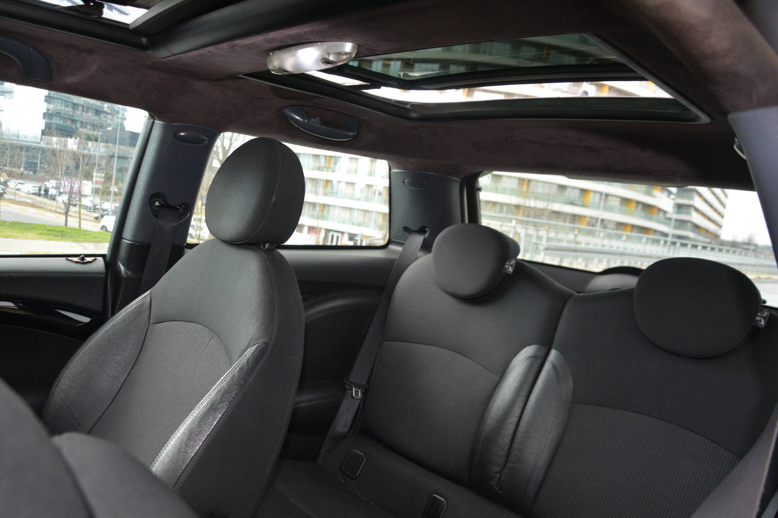 CARLİFE OTO DAN 2012 MİNİ COOPER S 1.6 ÇİFT SUNROOF LU HATASIZ