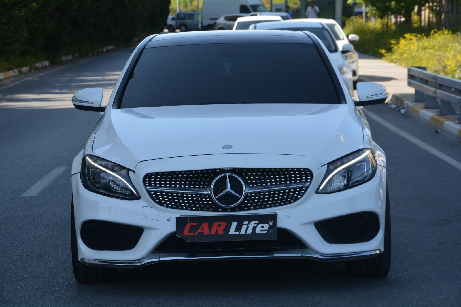 CARLİFE OTO DAN 2015 AMG EMSALSİZ(elden senetle araba)