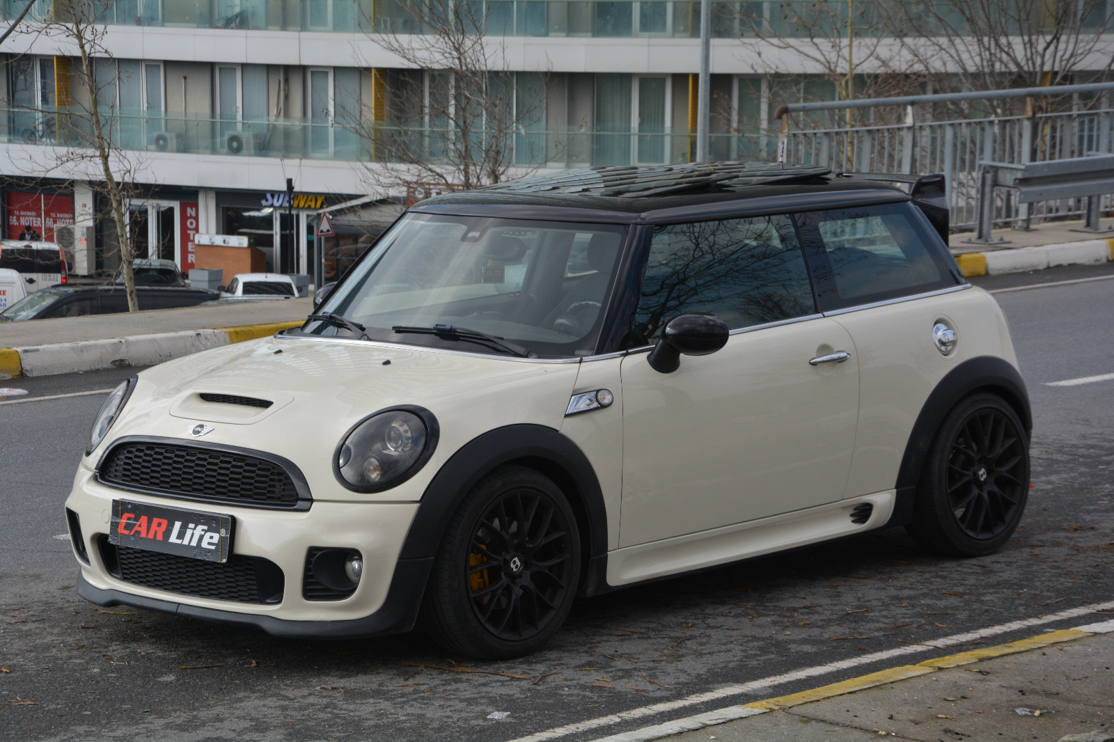 CARLİFE OTO DAN 2012 MİNİ COOPER S 1.6 ÇİFT SUNROOF LU HATASIZ