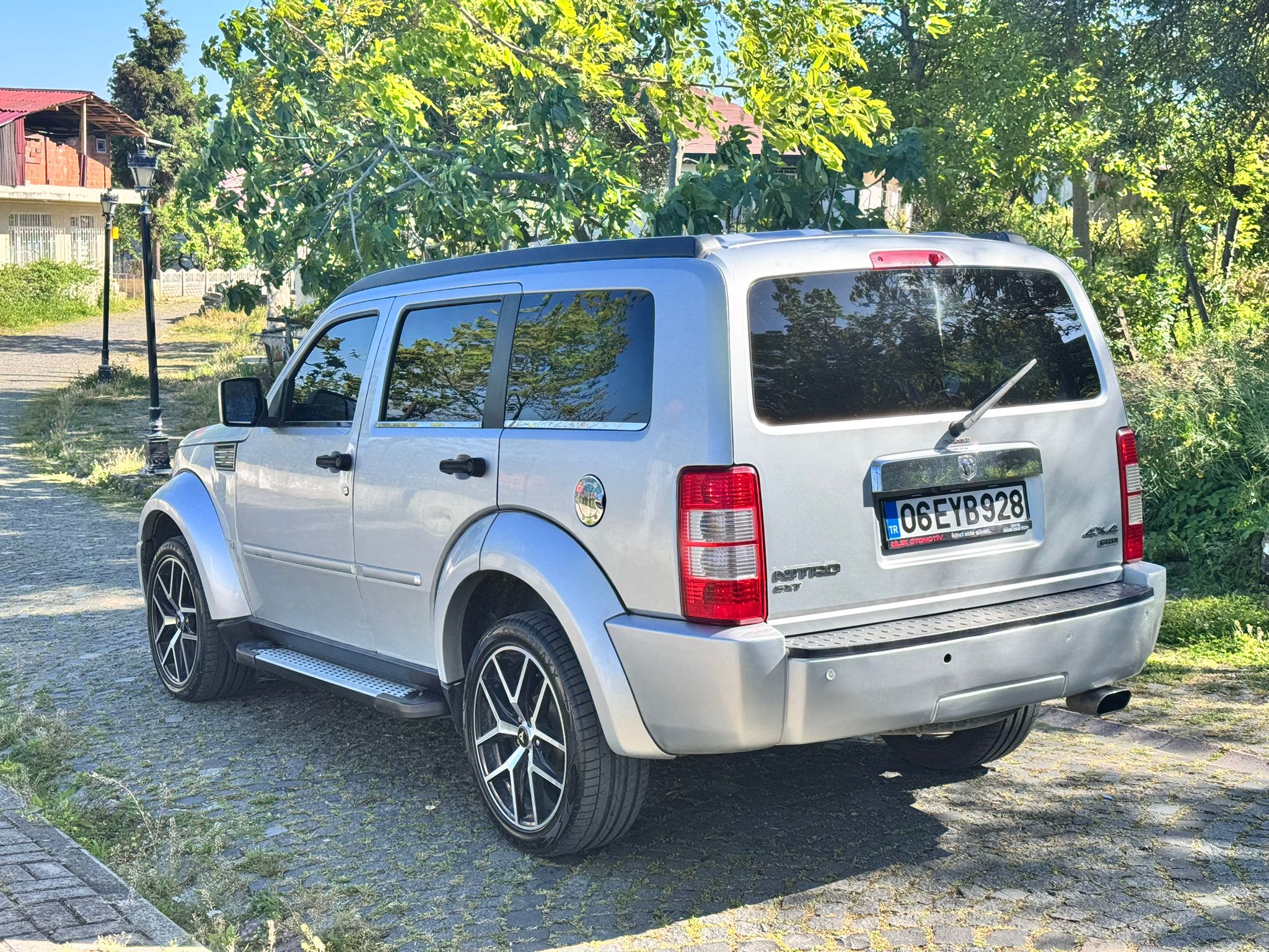 2008 DODGW NITRO 2.8 CRD 177HP(elden senetle araba)