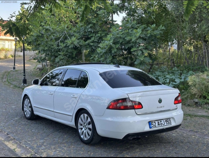 2012 SKODA SÜPER-B 2.0TDİ 170HP ototaksitle vadeli satış