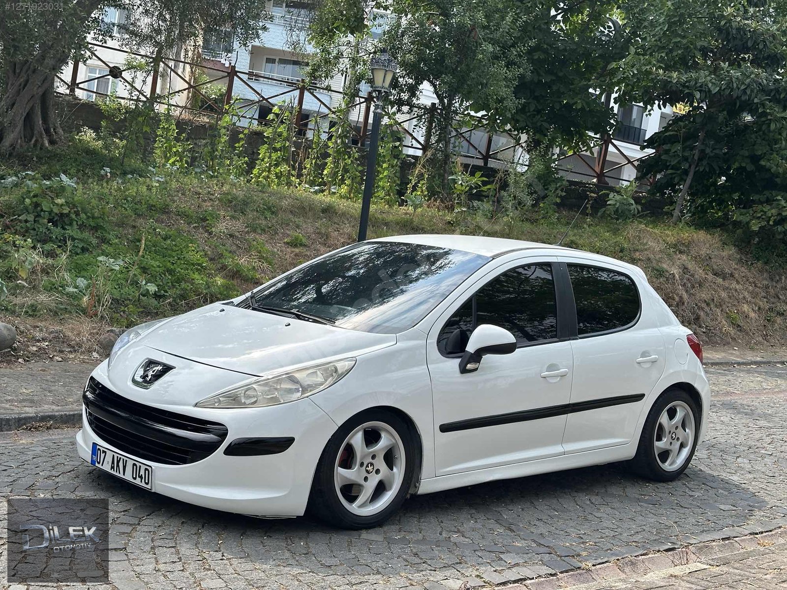 2008 PEUGEOT 207 1.6-HDİ PREMİUM