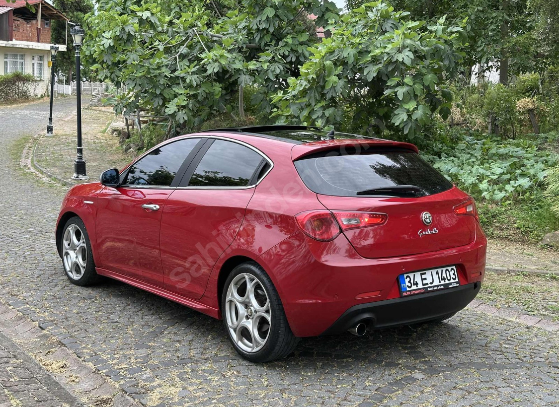 2012 ALFA ROMEO GİULİETTA 1.6 JTD CAM TAVAN