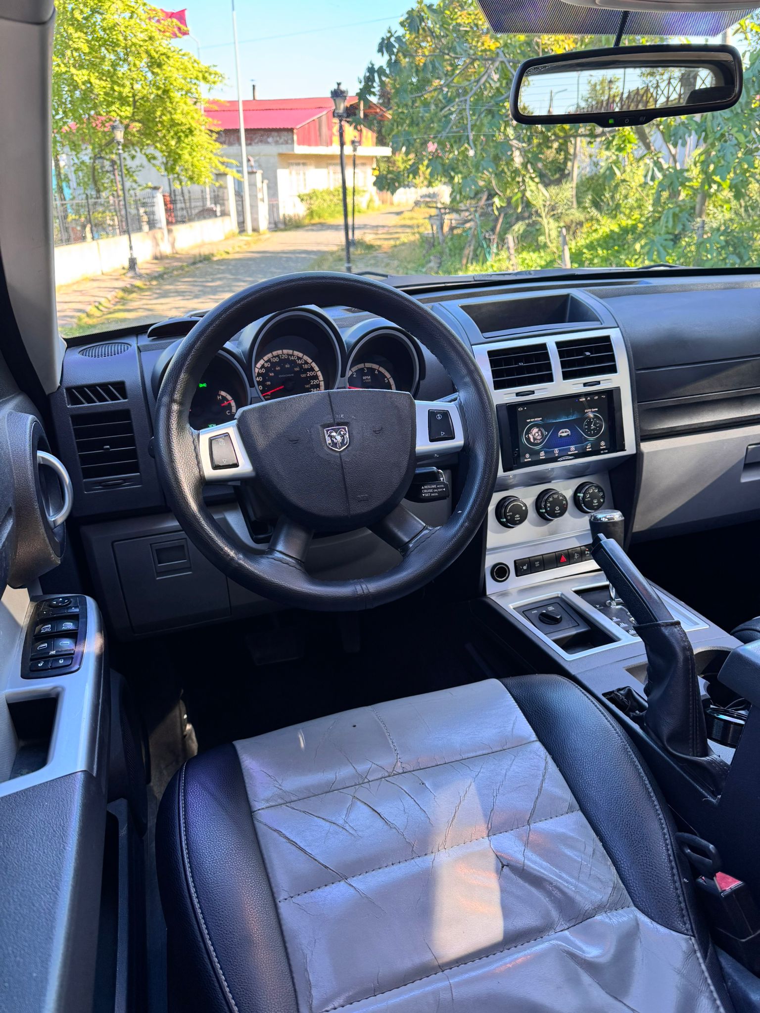 2008 DODGW NITRO 2.8 CRD 177HP(elden senetle araba)