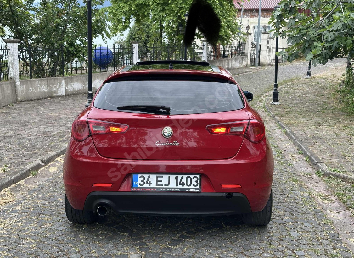 2012 ALFA ROMEO GİULİETTA 1.6 JTD CAM TAVAN