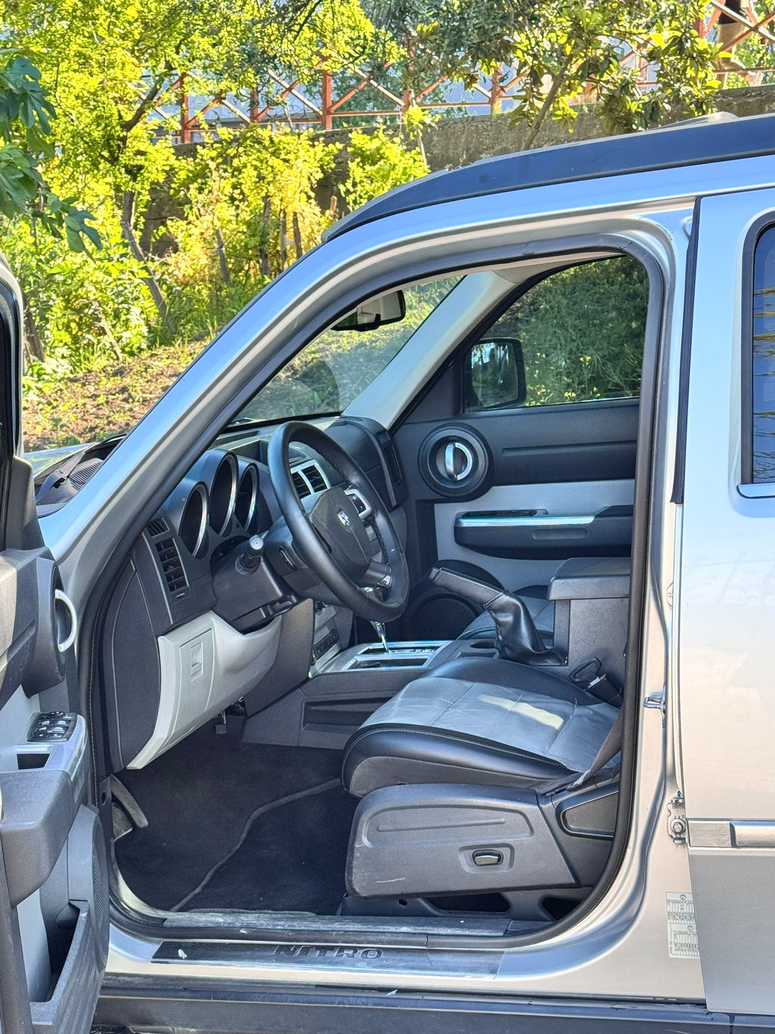 2008 DODGW NITRO 2.8 CRD 177HP(elden senetle araba)