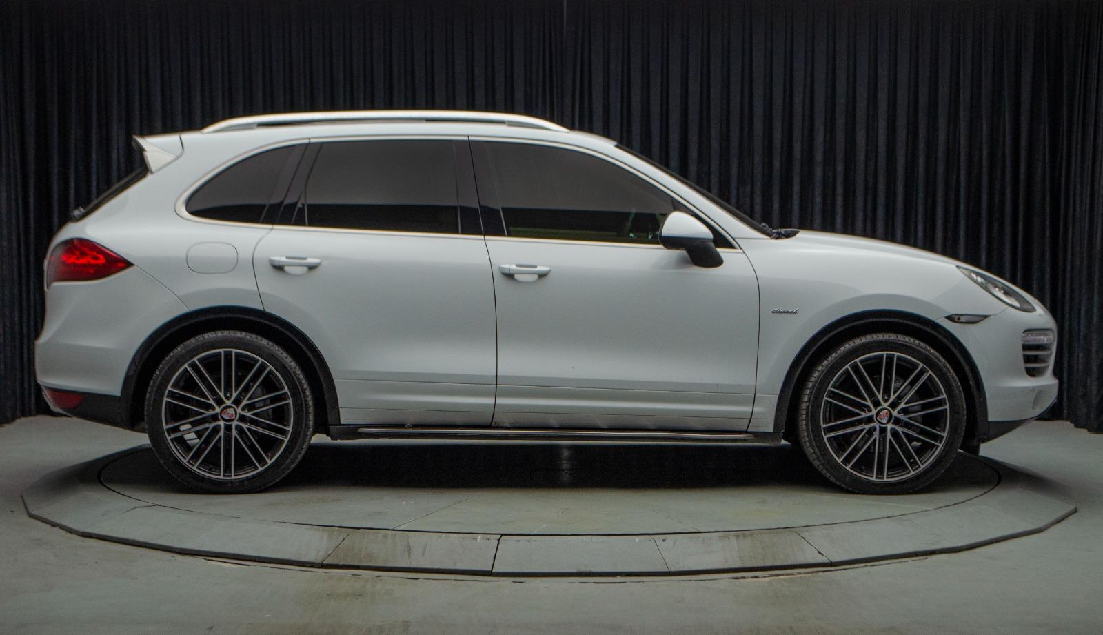 PORSCHE CAYENNE SPORT DESİGN SOĞUTMA+İÇİ BEJ+CHRONO+PUSULA