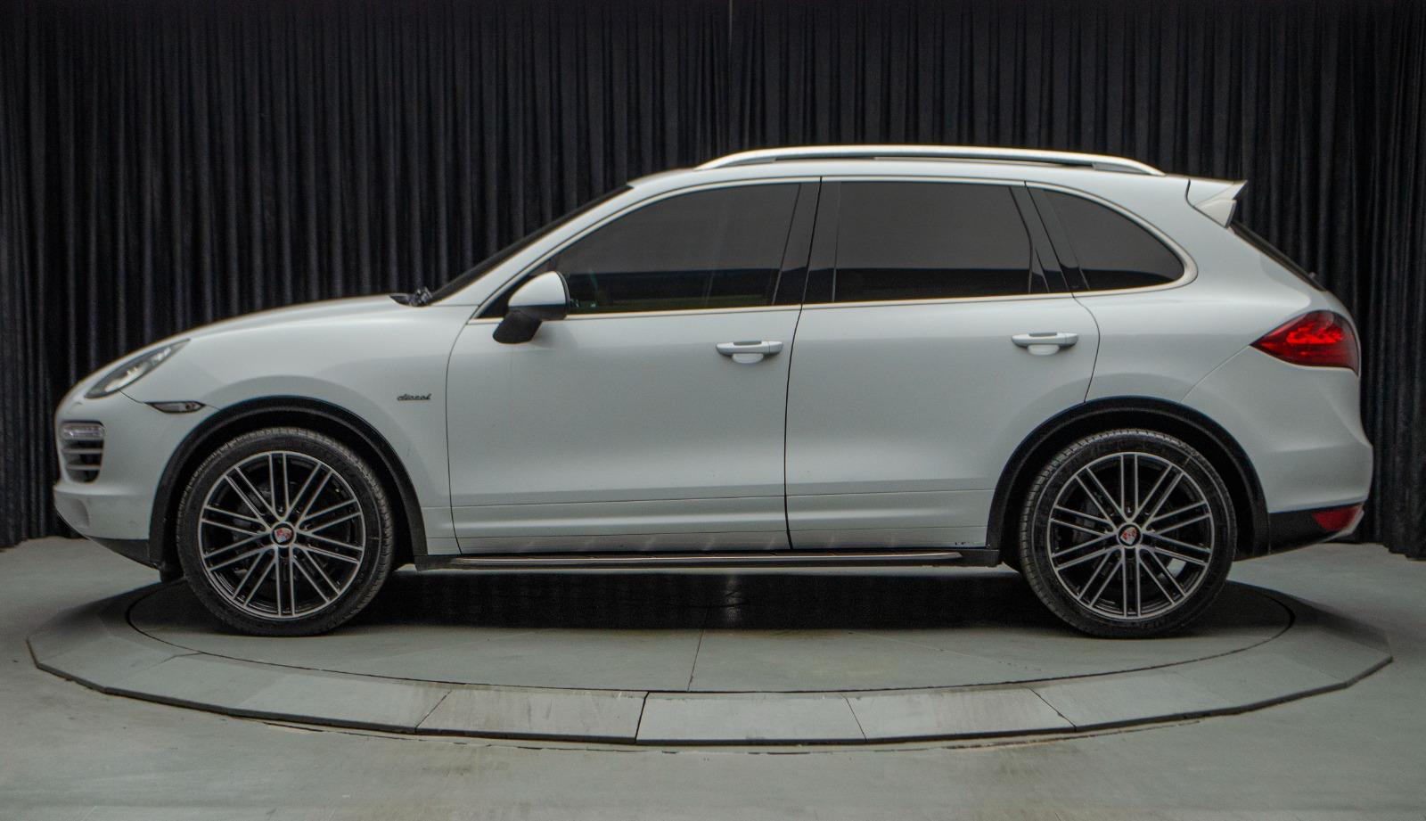 PORSCHE CAYENNE SPORT DESİGN SOĞUTMA+İÇİ BEJ+CHRONO+PUSULA